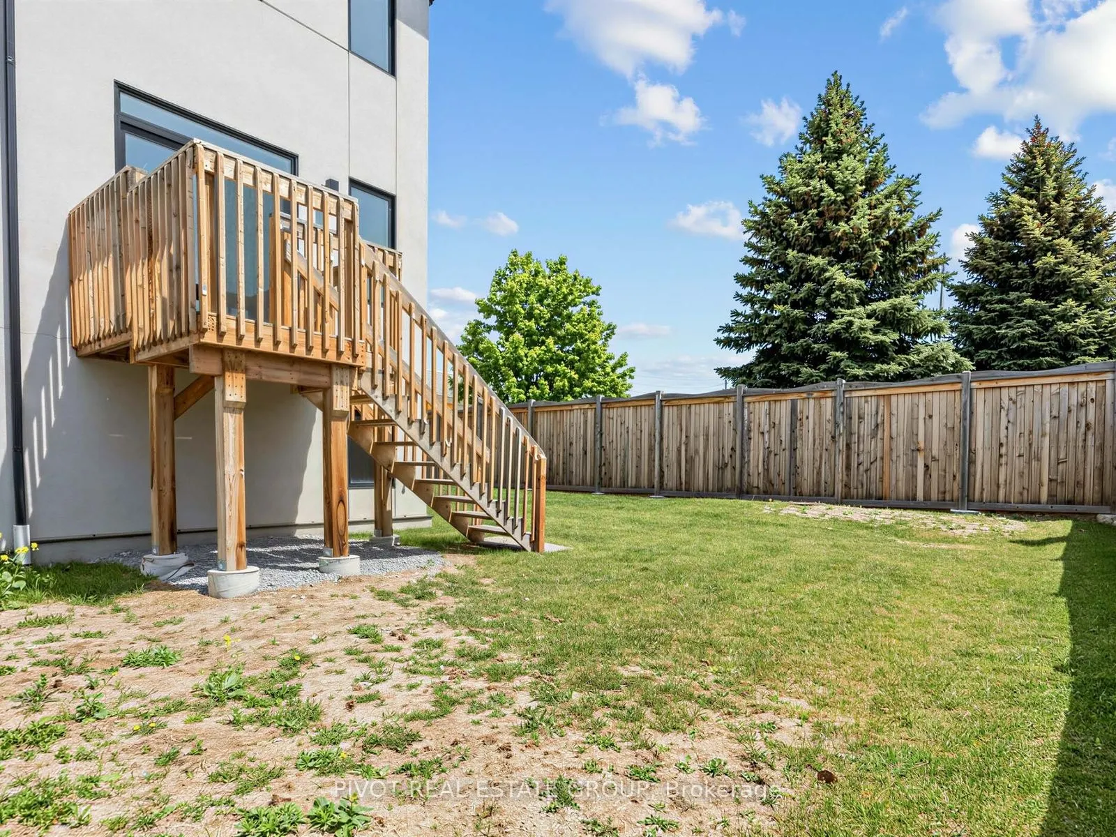 25 Lively Way