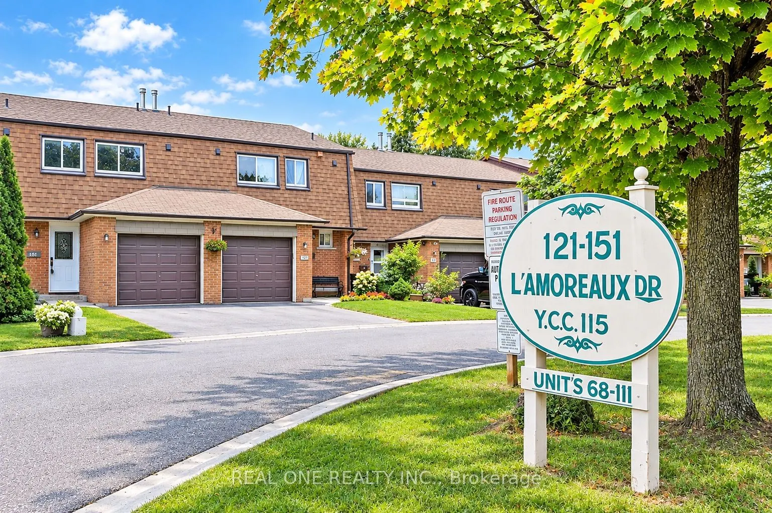 151 L'amoreaux Drive #75