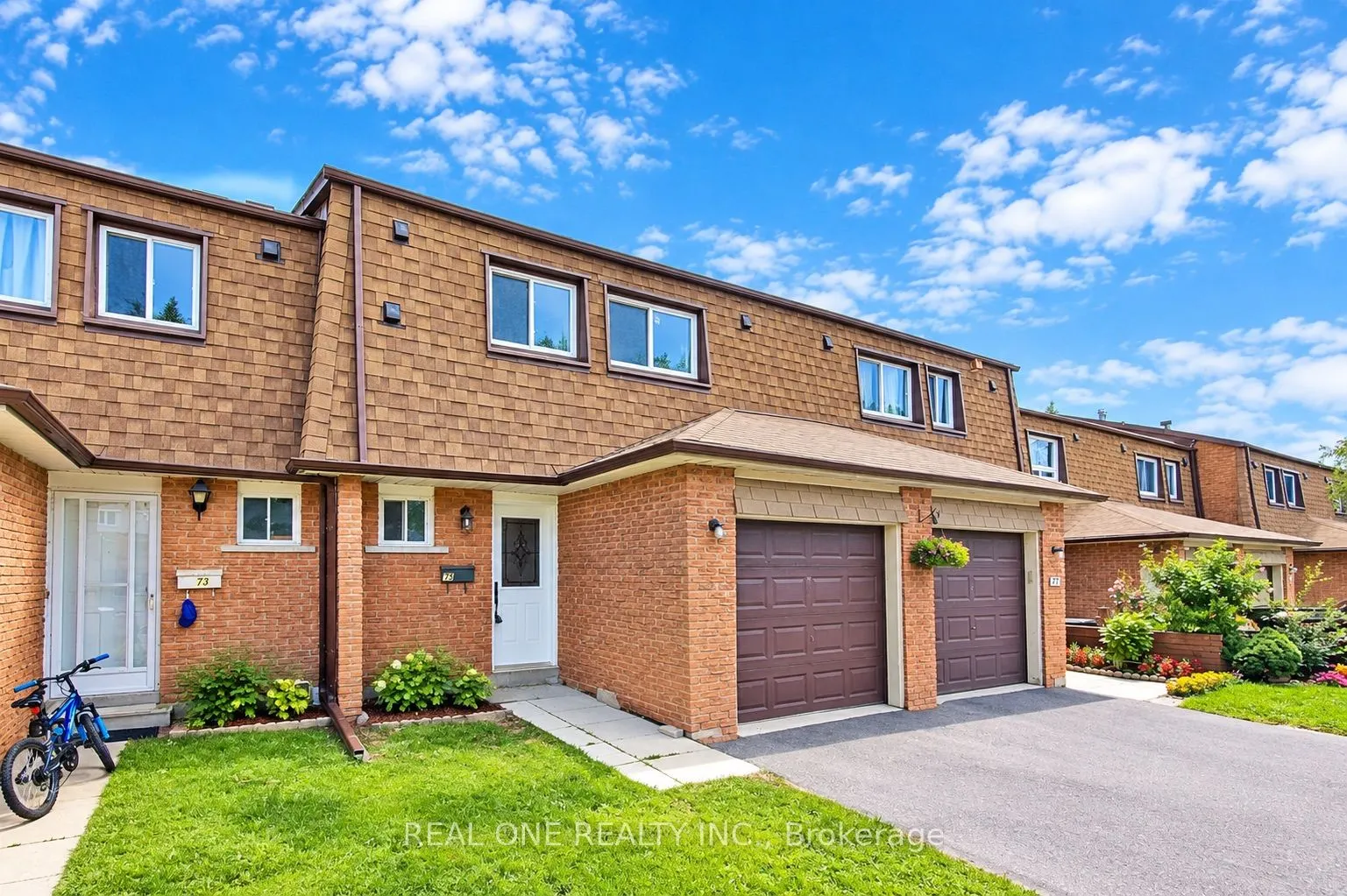 151 L'amoreaux Drive #75