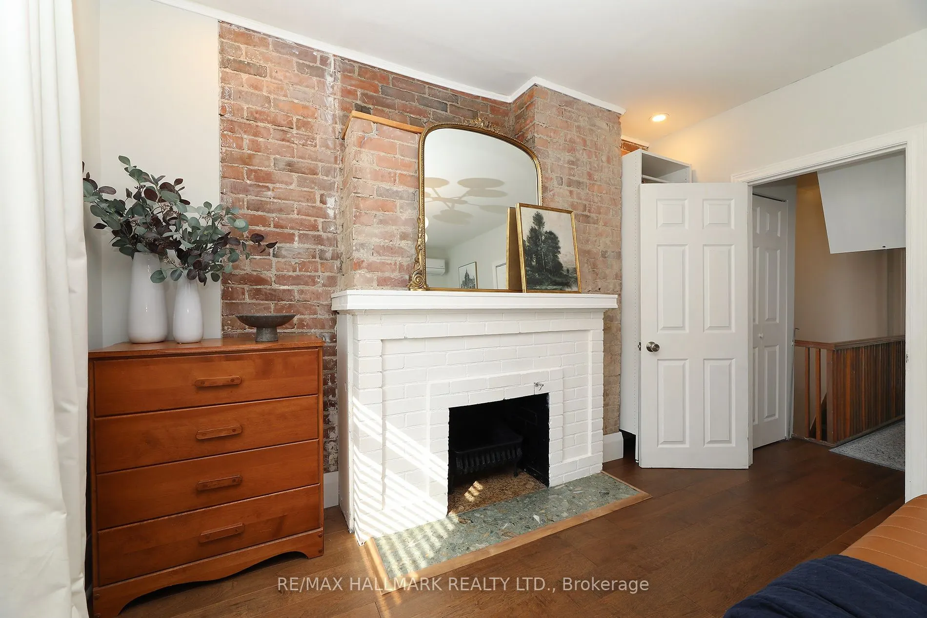 701 Greenwood Avenue