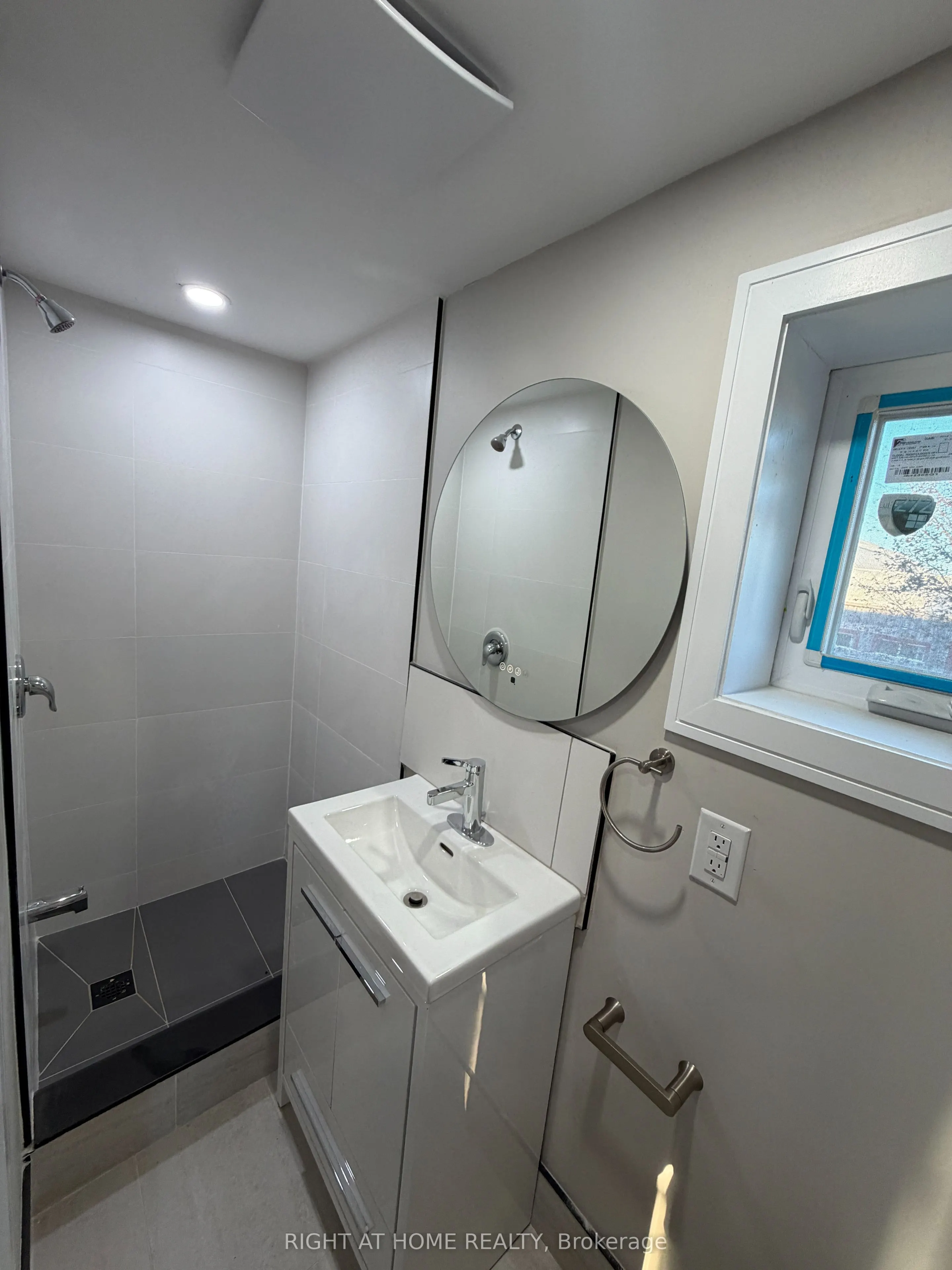 2885 Altona Road #3A
