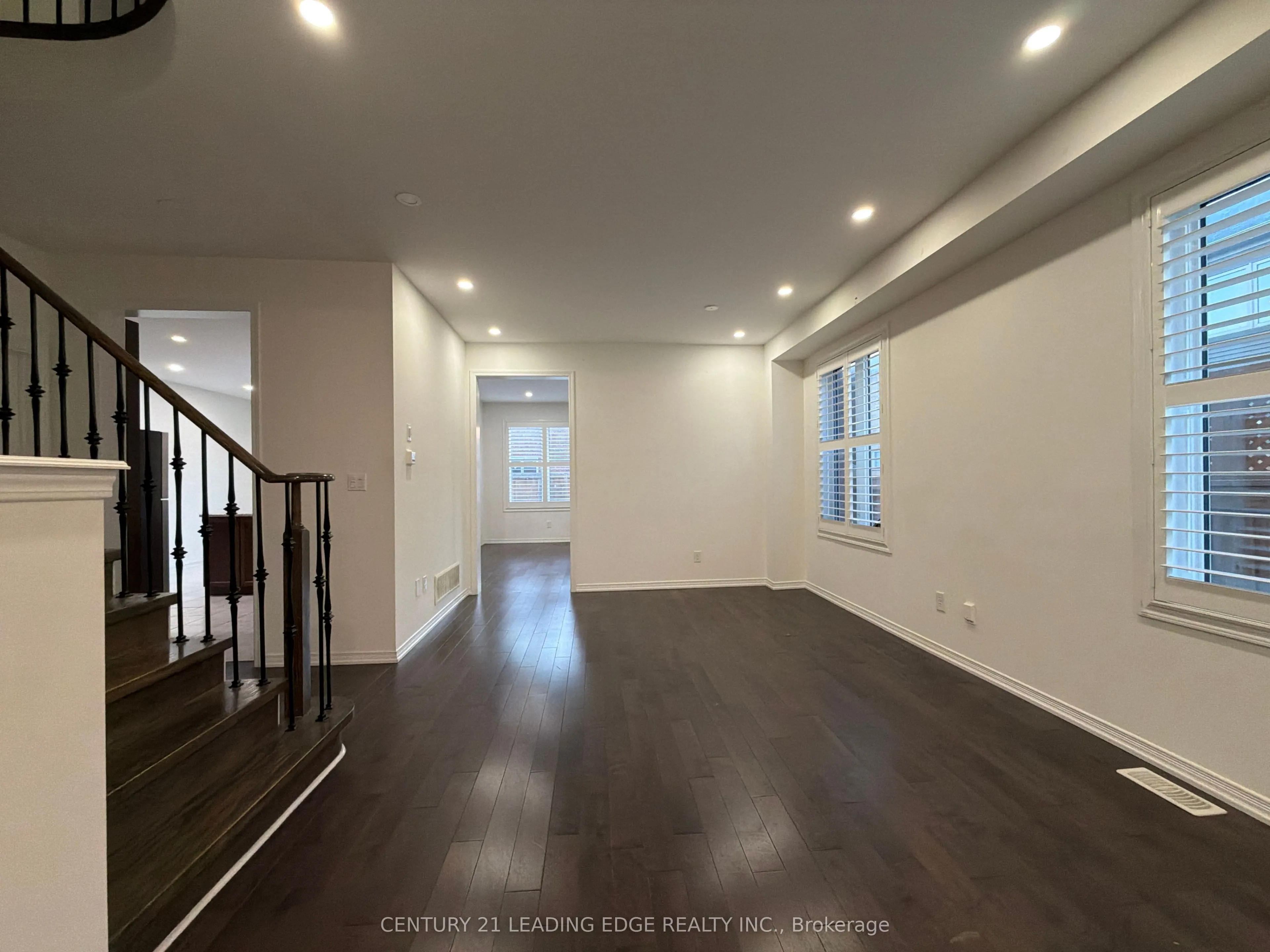 2432 Equestrian Crescent #Main