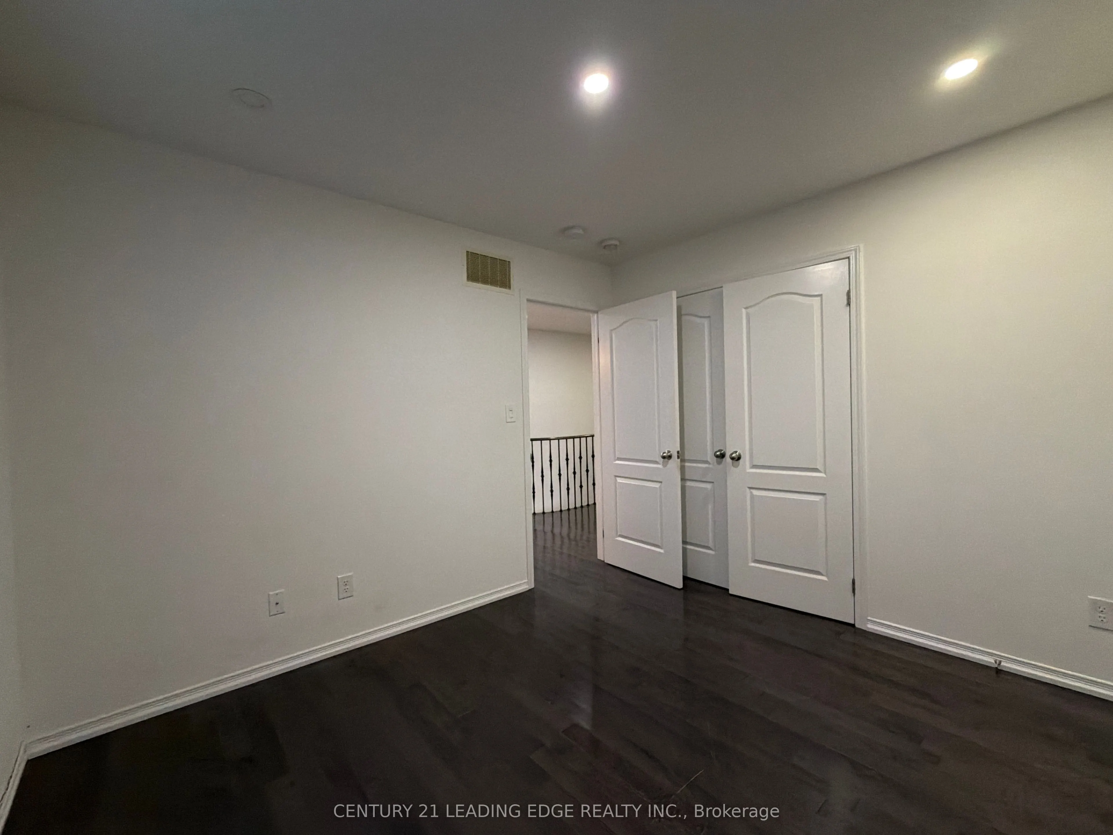 2432 Equestrian Crescent #Main