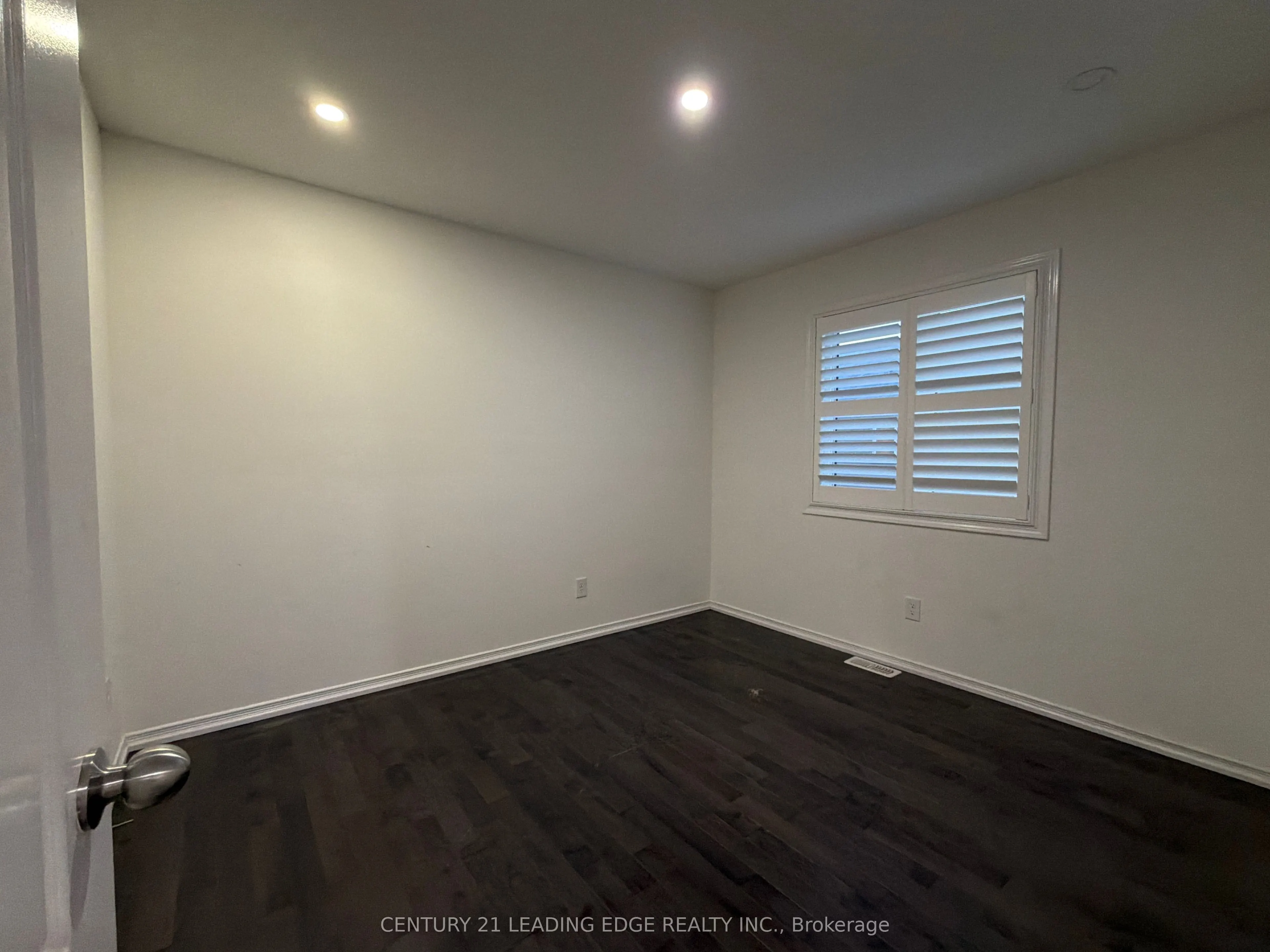 2432 Equestrian Crescent #Main