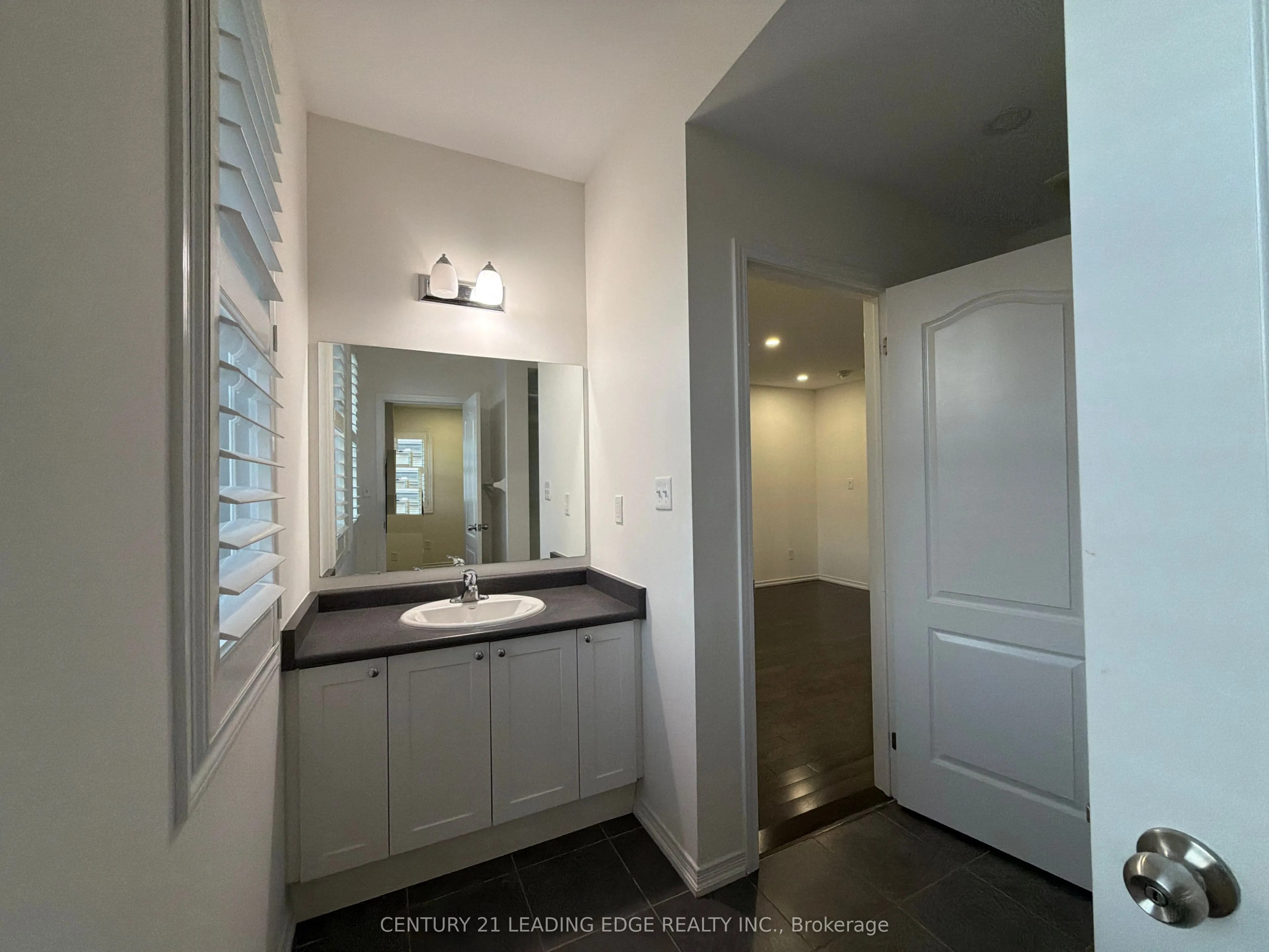 2432 Equestrian Crescent #Main