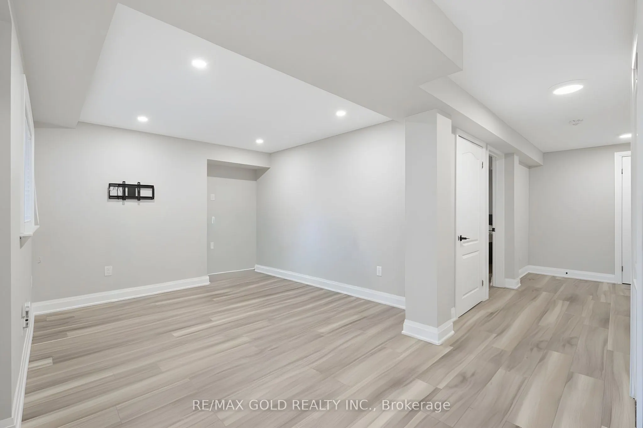 38 Silverbirch Place