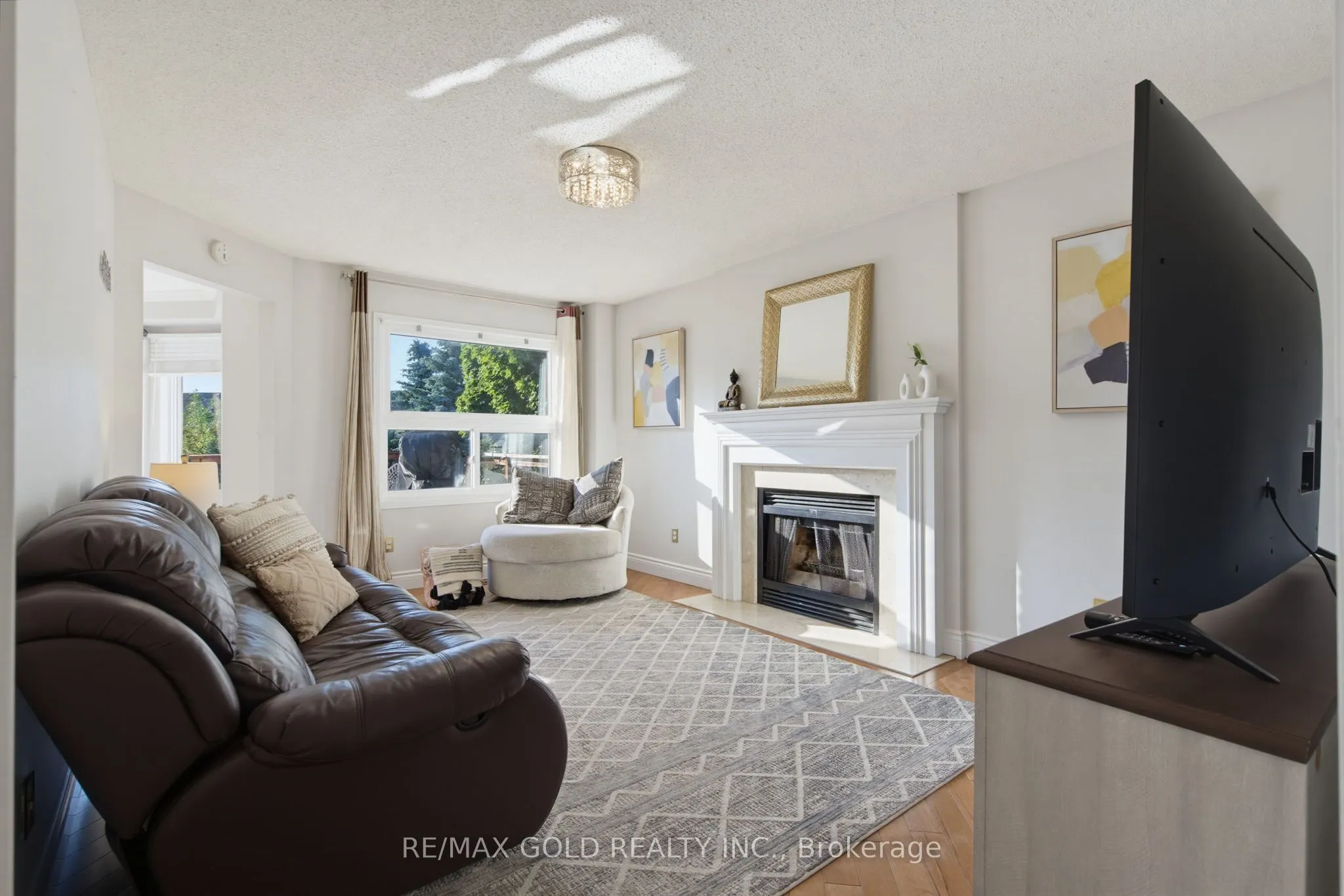 38 Silverbirch Place
