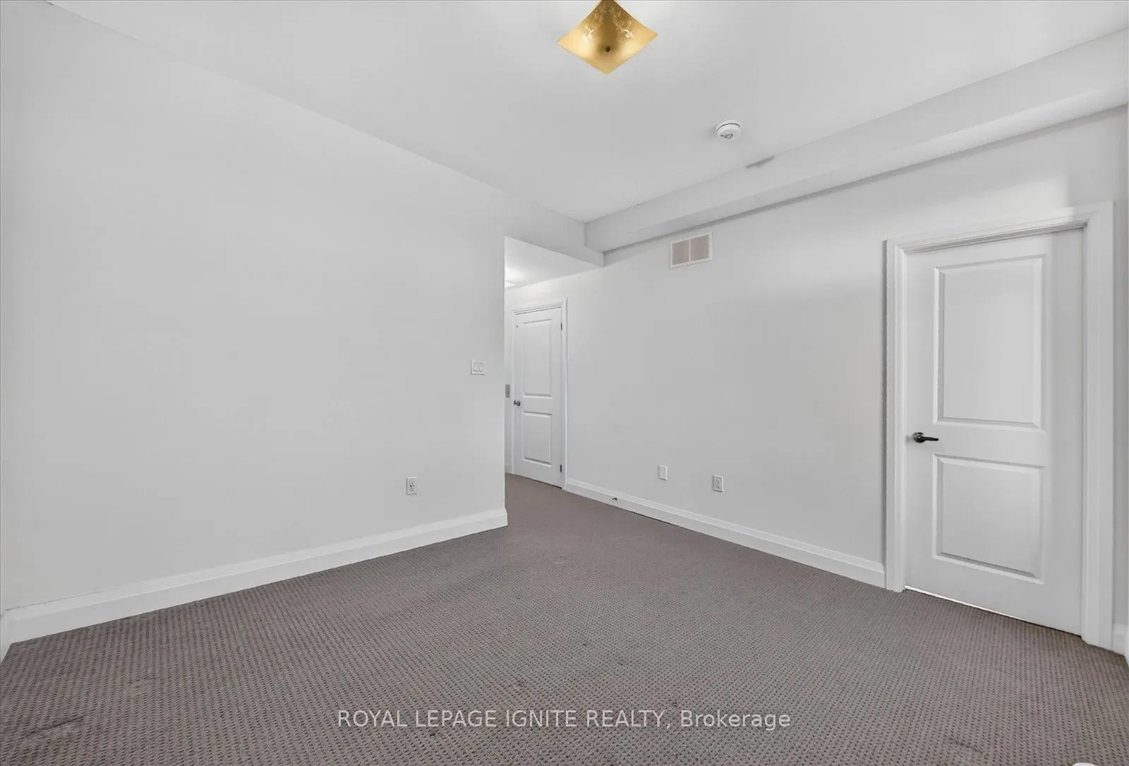 559 Port Darlington Road