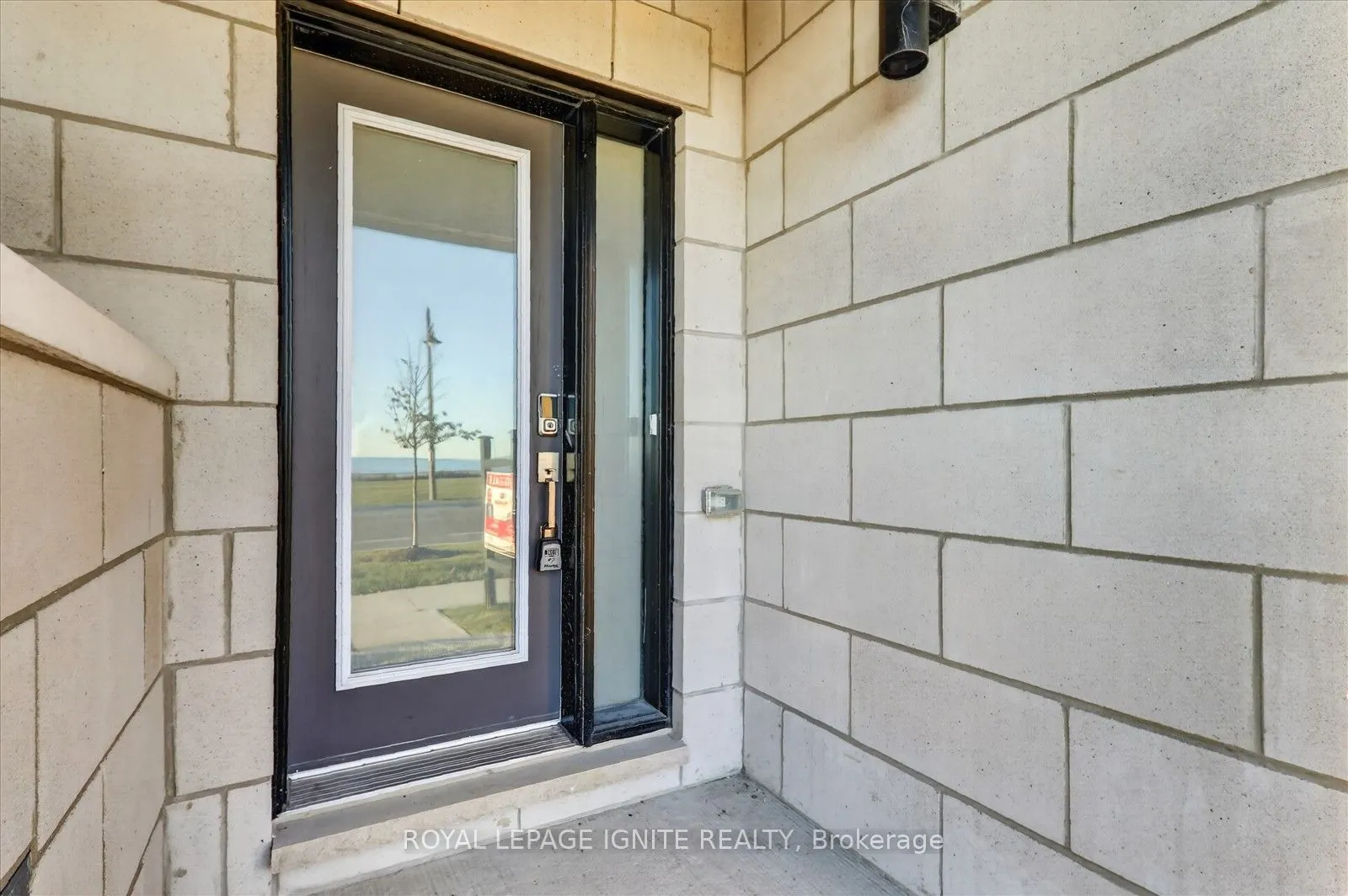 559 Port Darlington Road