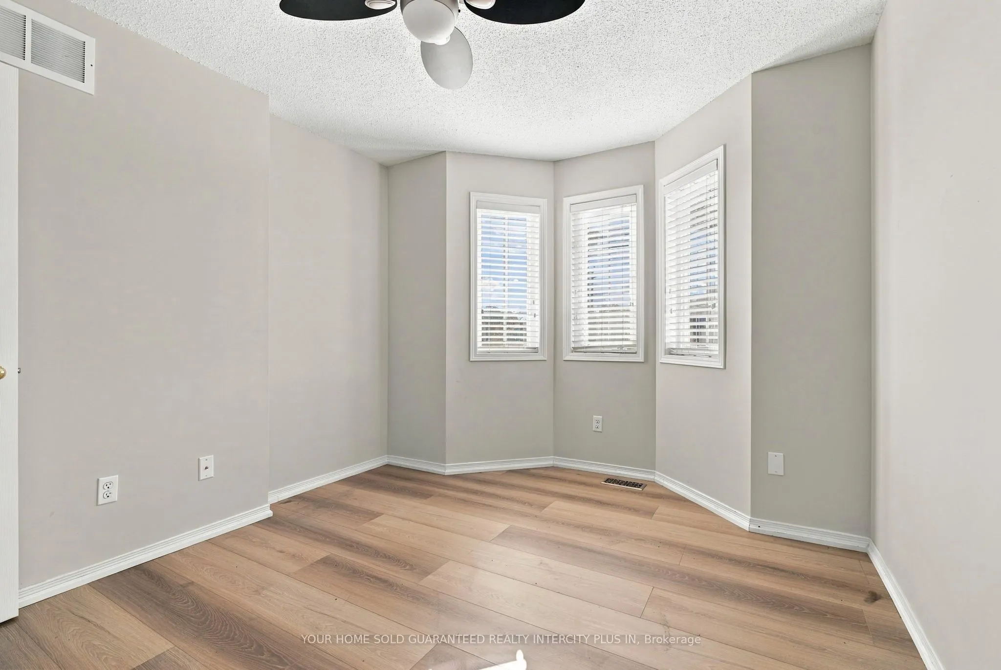 460 Woodmount Drive #38