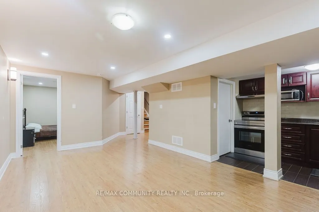 14 Weaver Drive #Basement