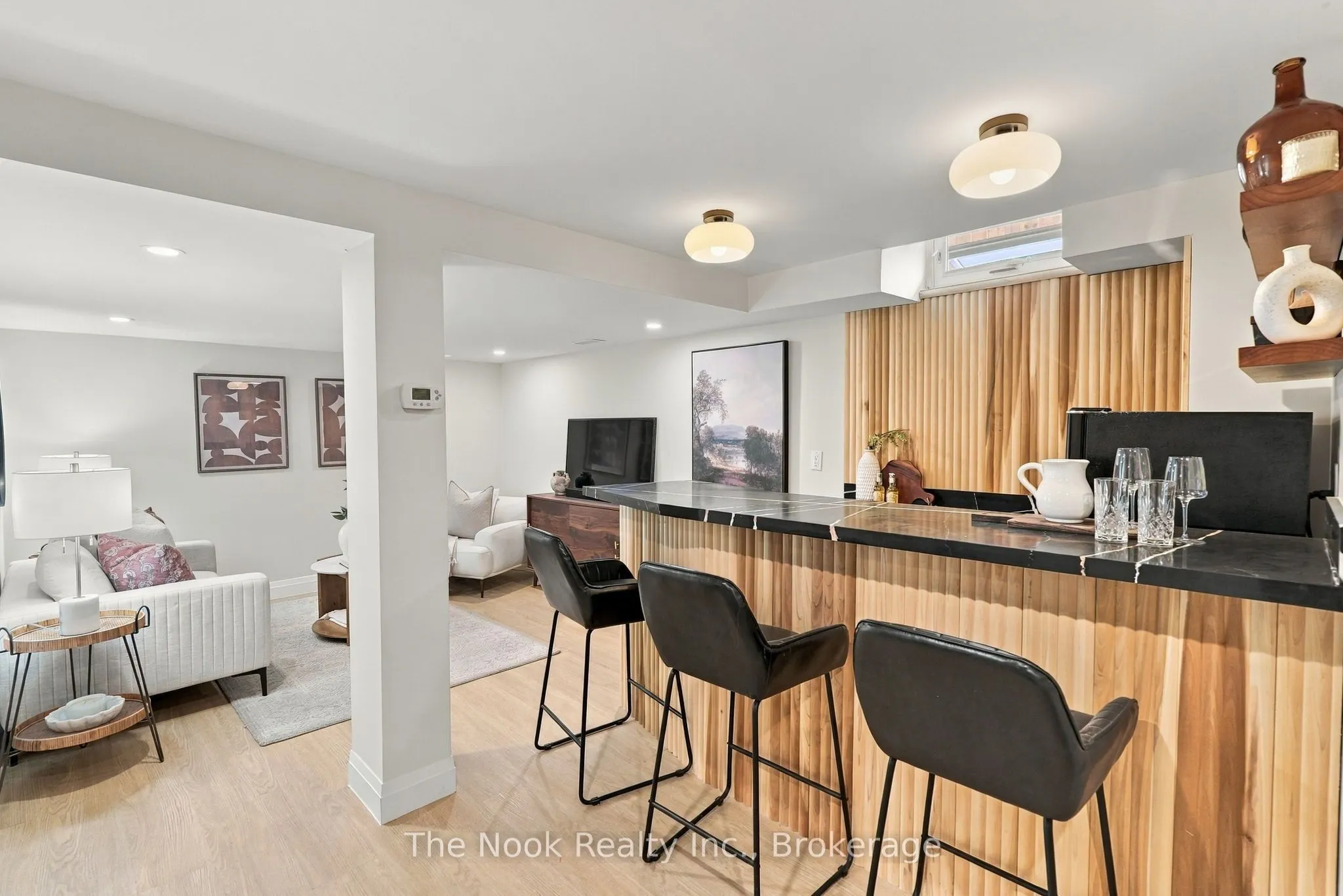 19 Sandringham Drive