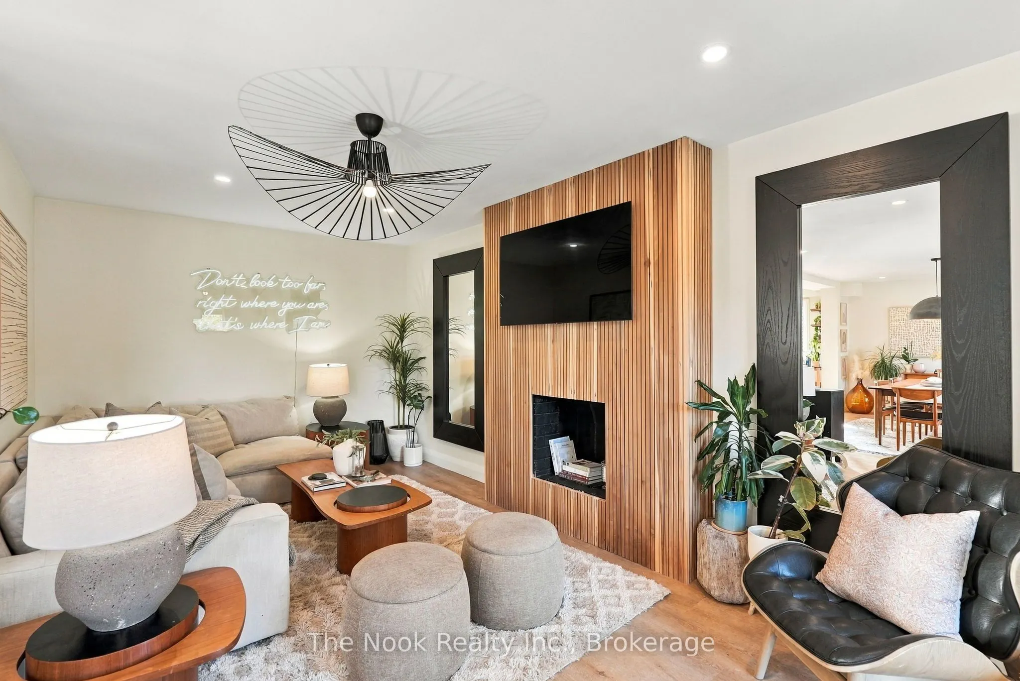 19 Sandringham Drive