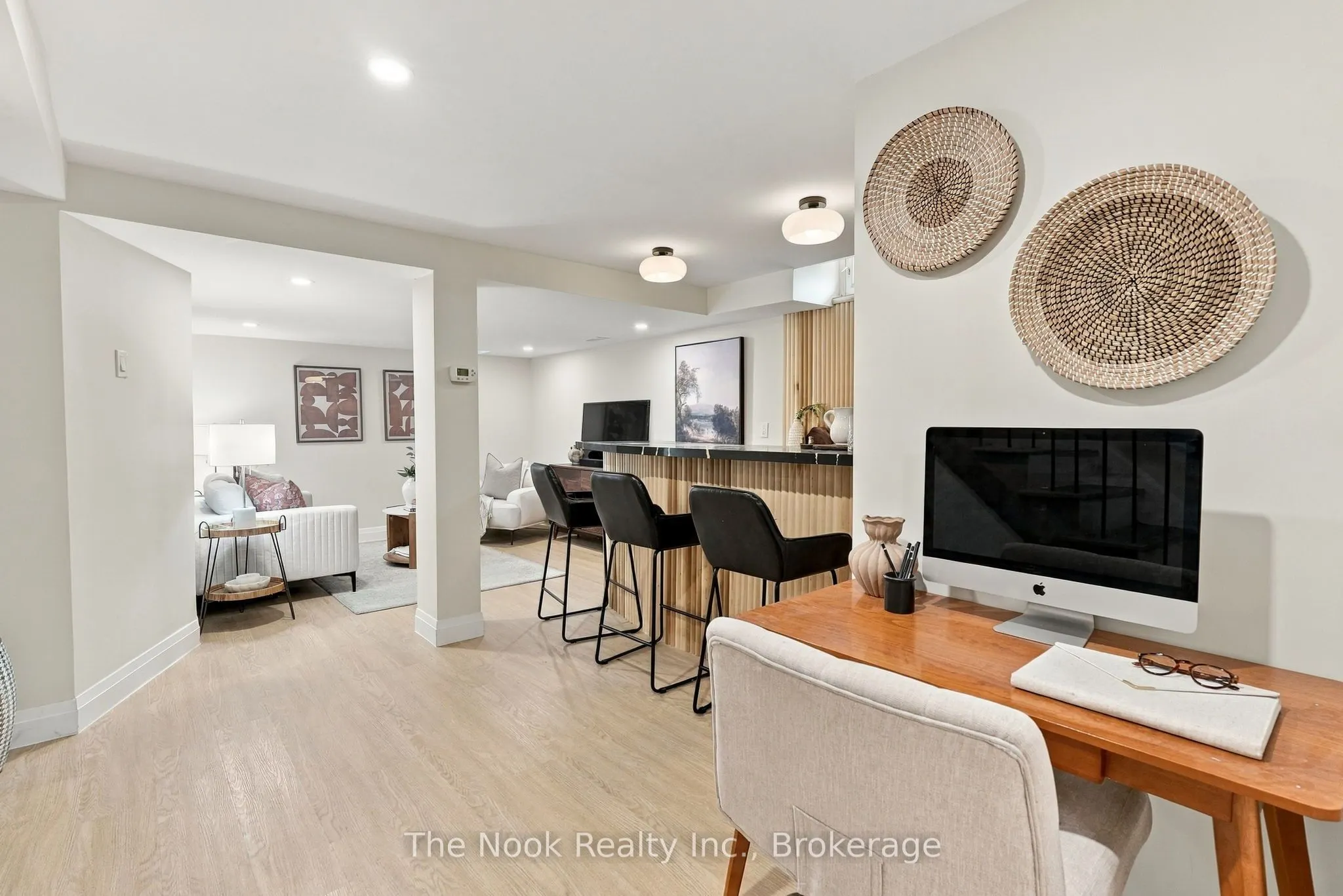19 Sandringham Drive