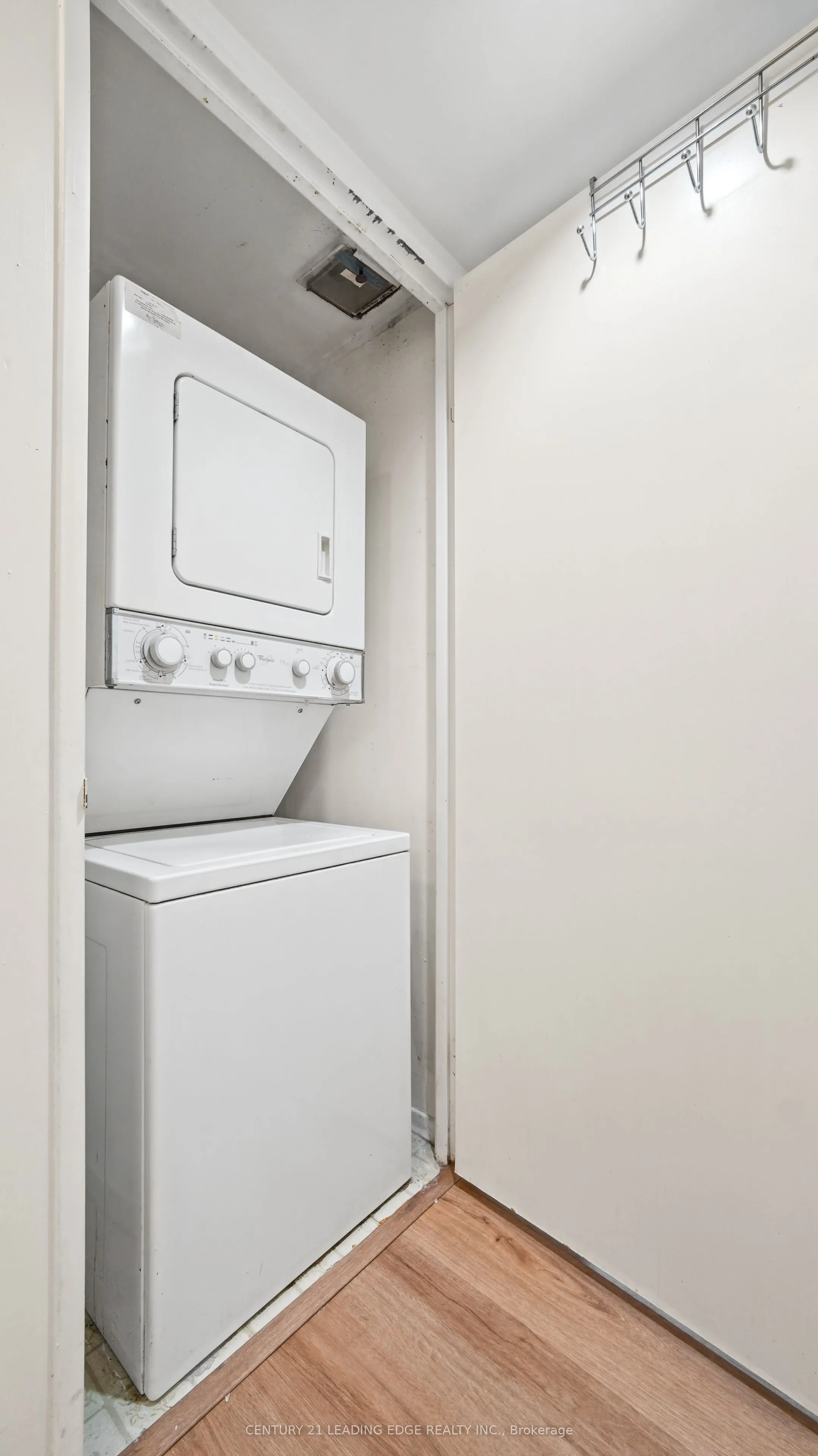 2460 Eglinton Avenue E #417