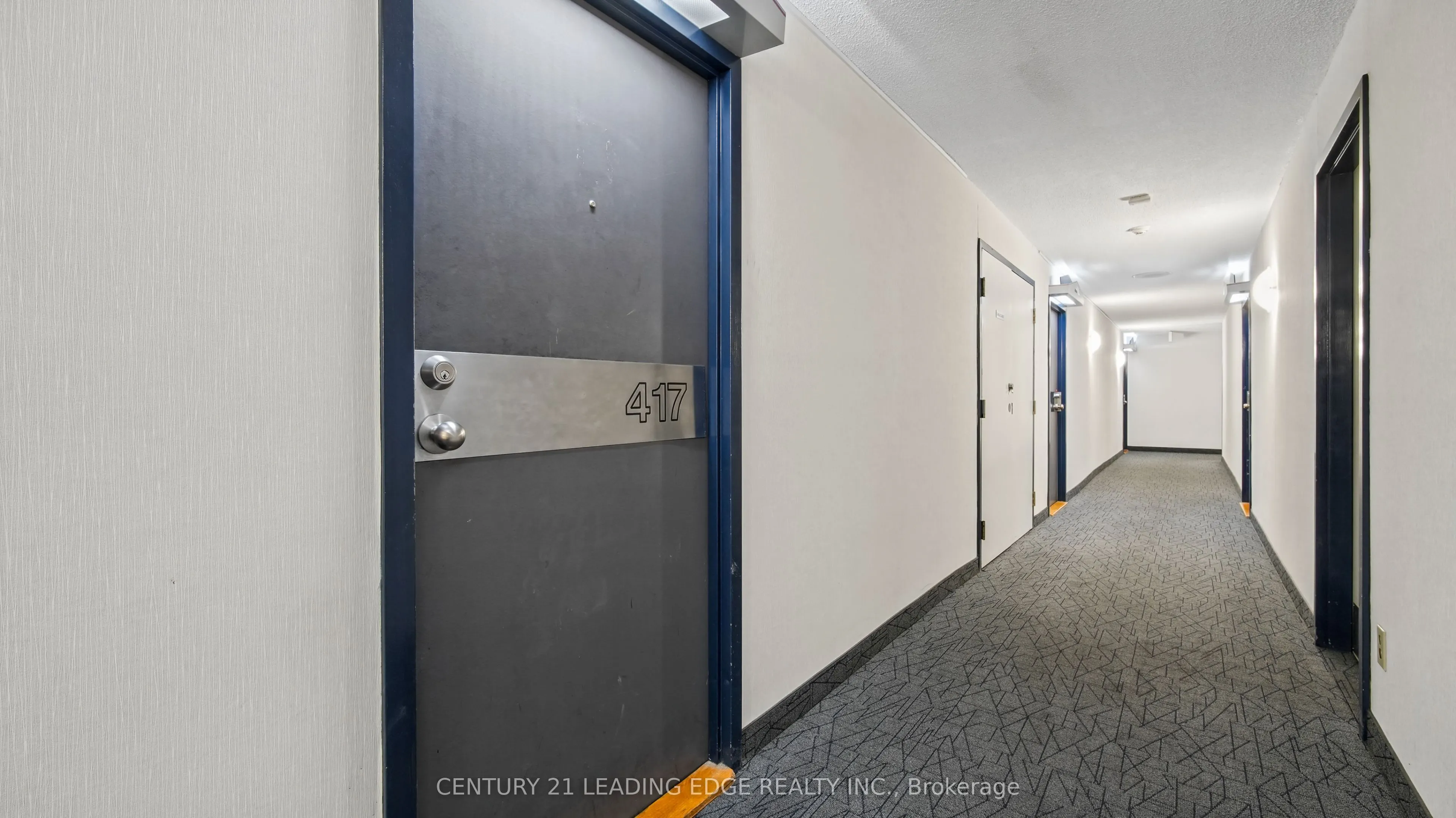 2460 Eglinton Avenue E #417
