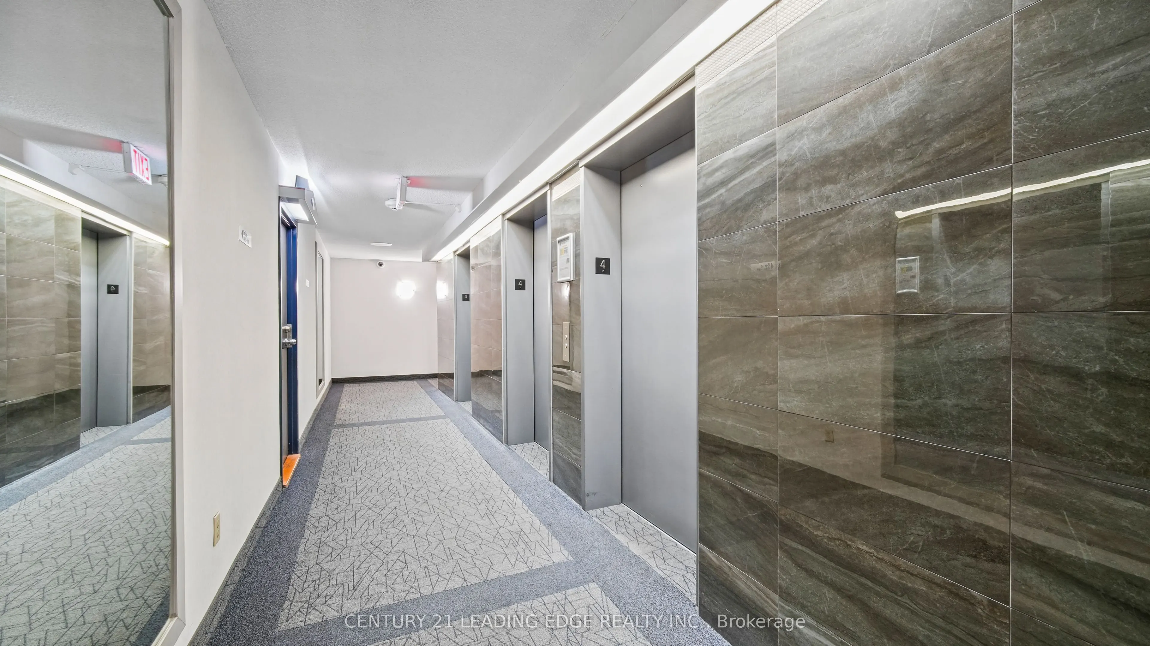 2460 Eglinton Avenue E #417