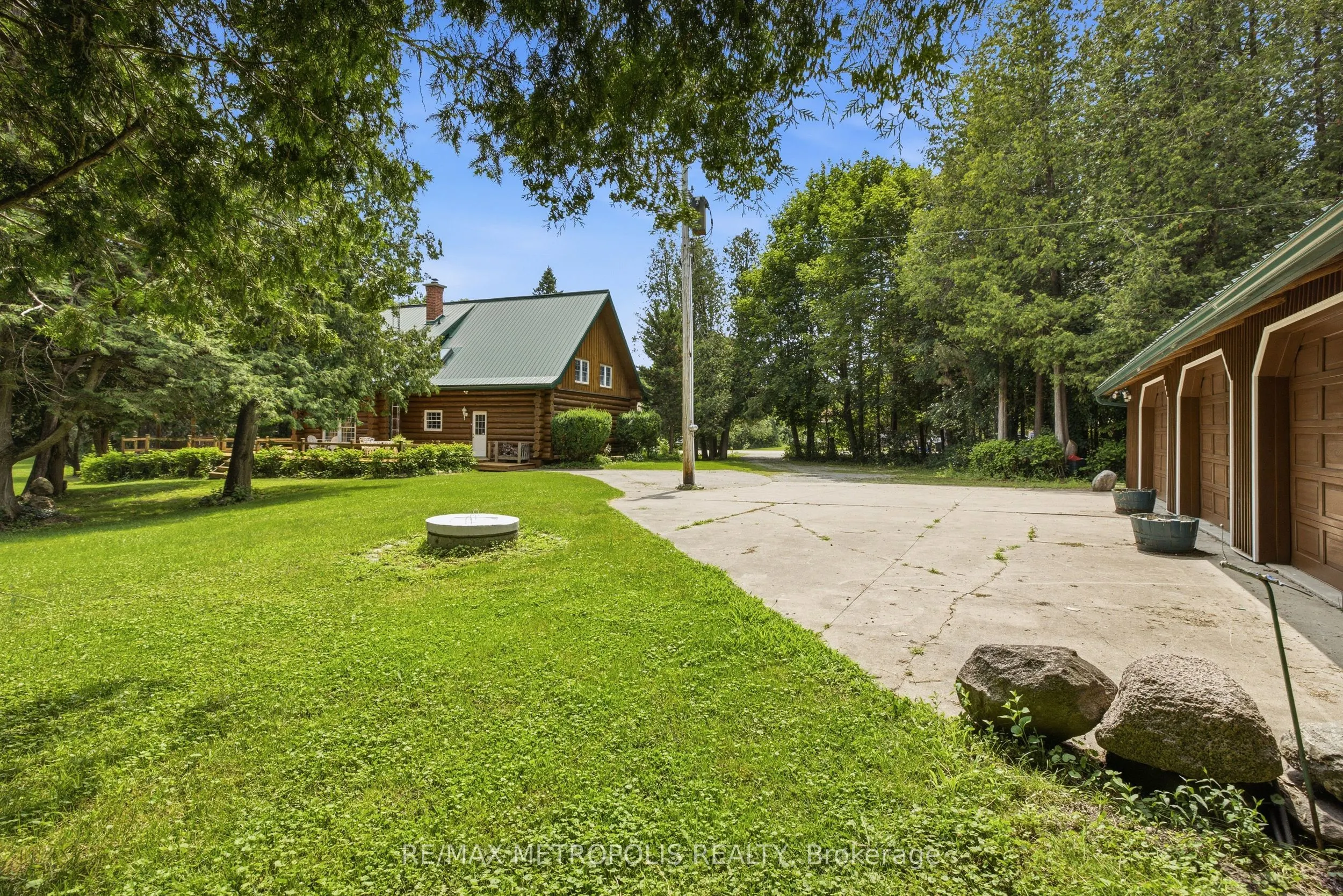 7535 Leskard Road