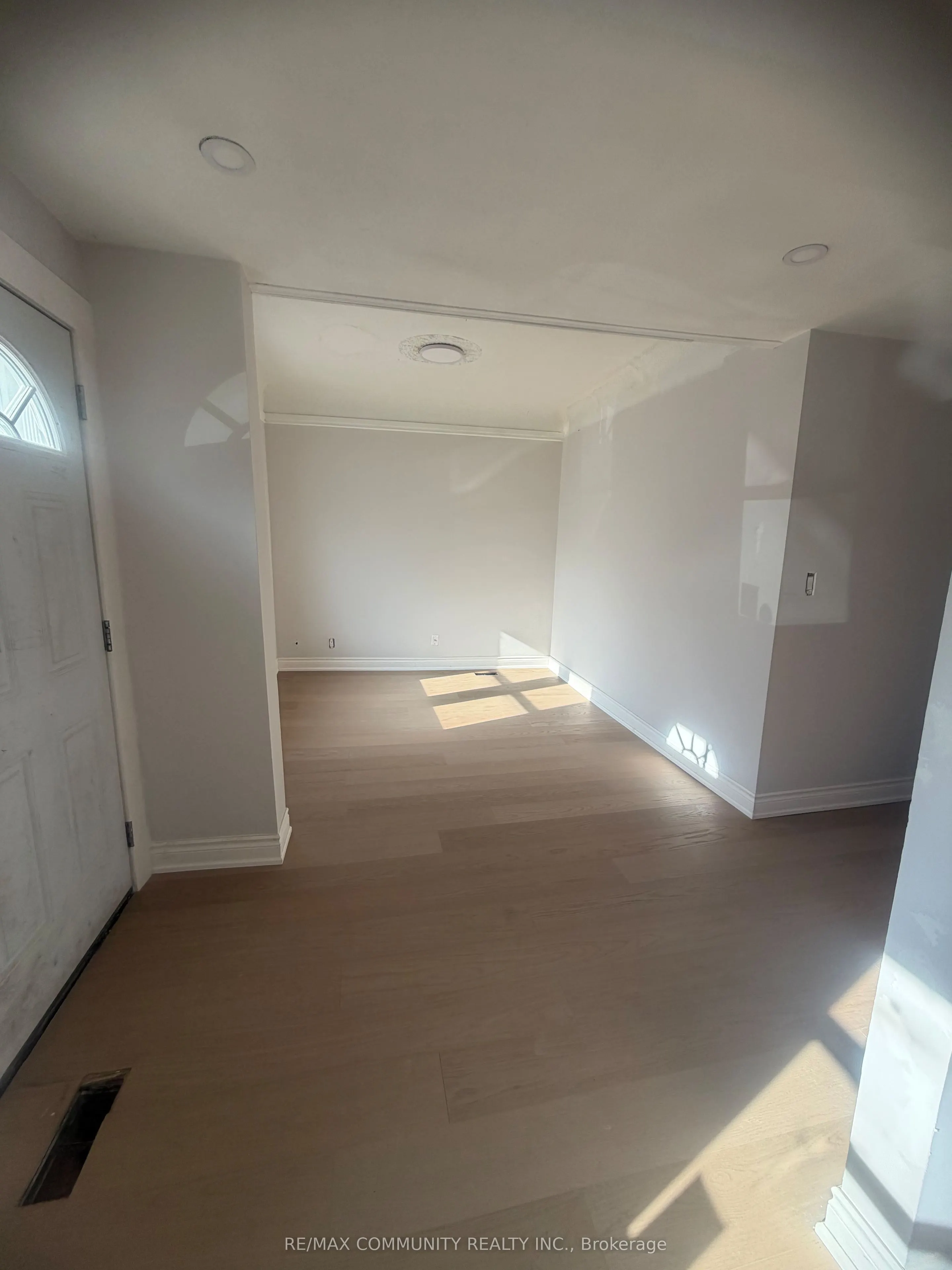 70 Colborne Street W