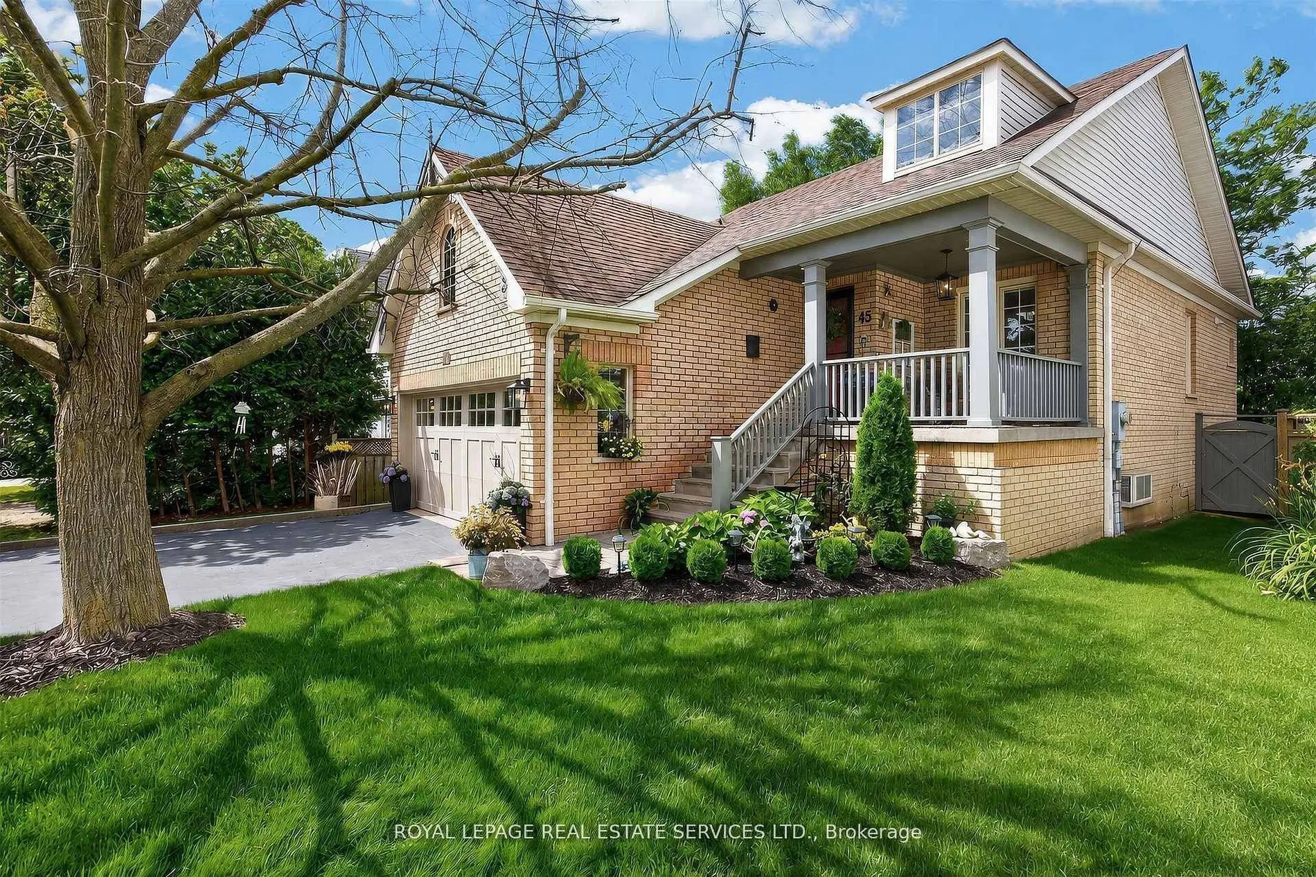45 Rosemarie Crescent
