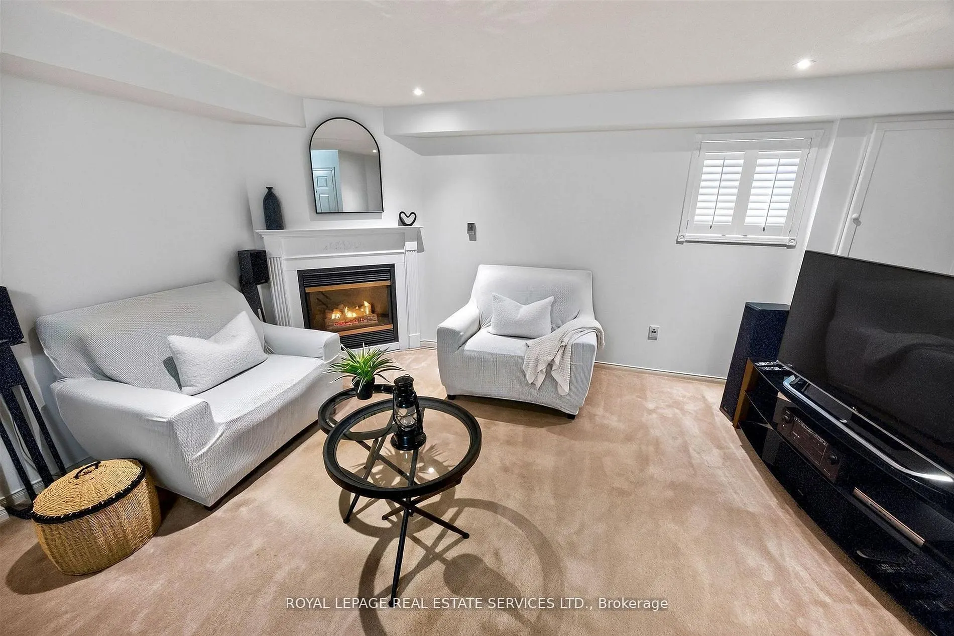 45 Rosemarie Crescent