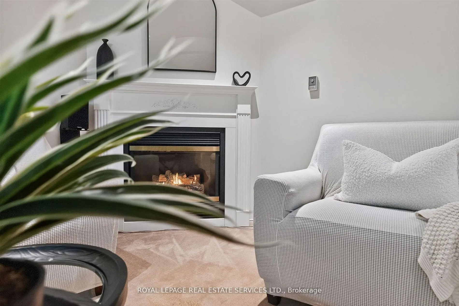 45 Rosemarie Crescent