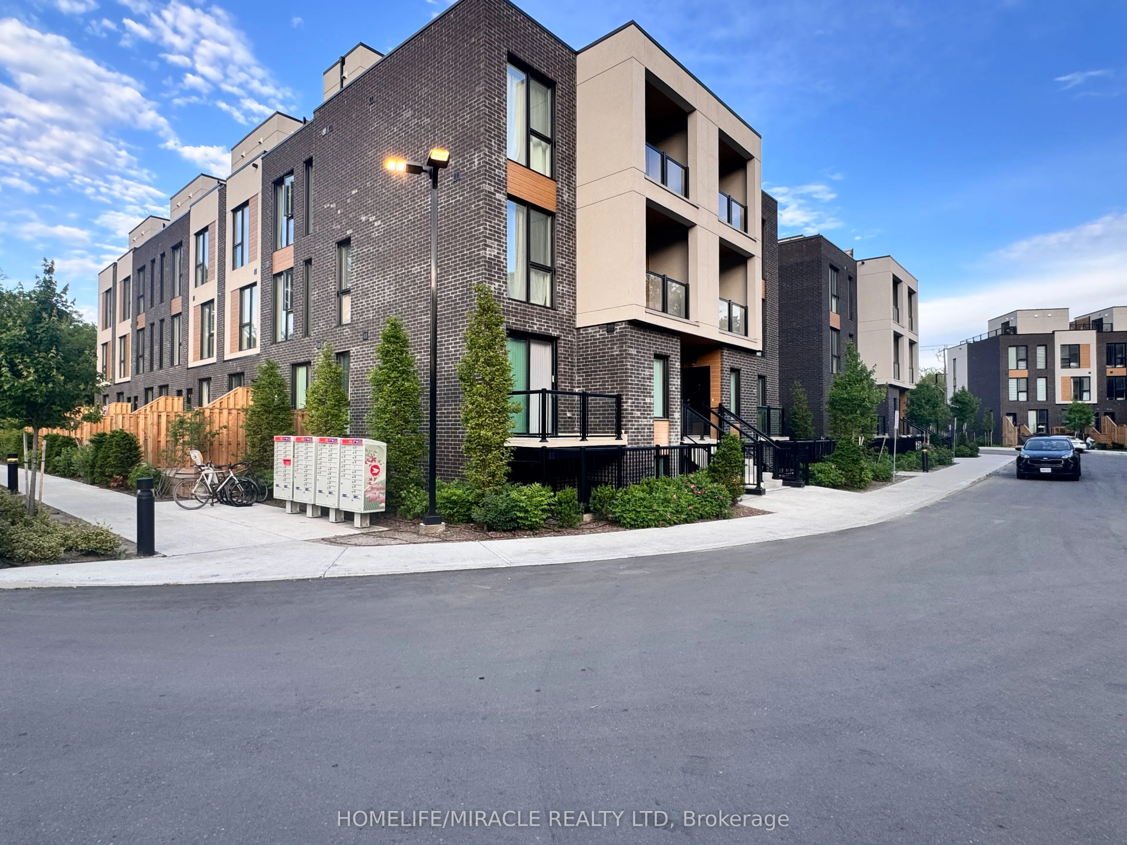 176 Clonmore Drive #4