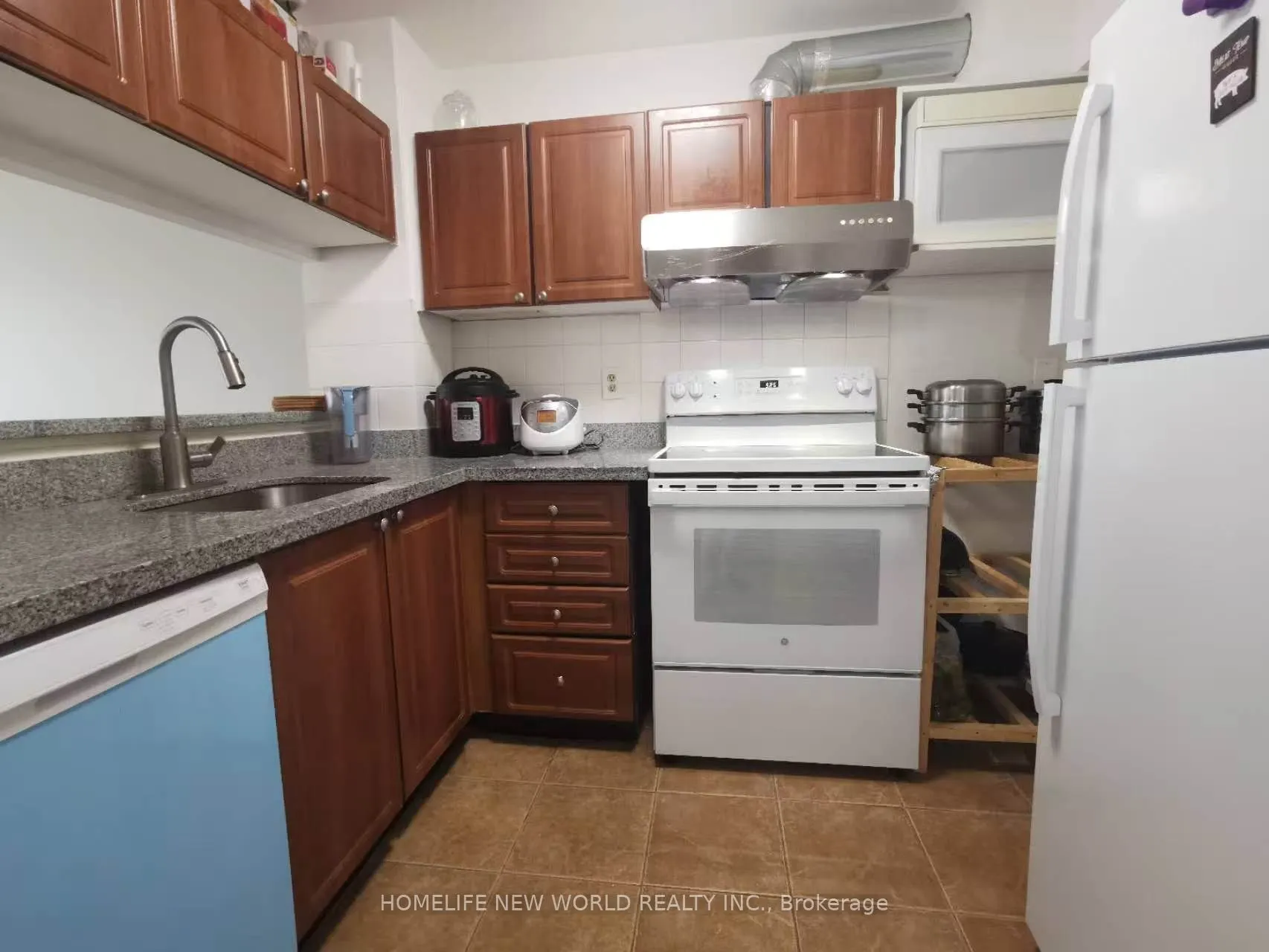 3050 Ellesmere Road #408