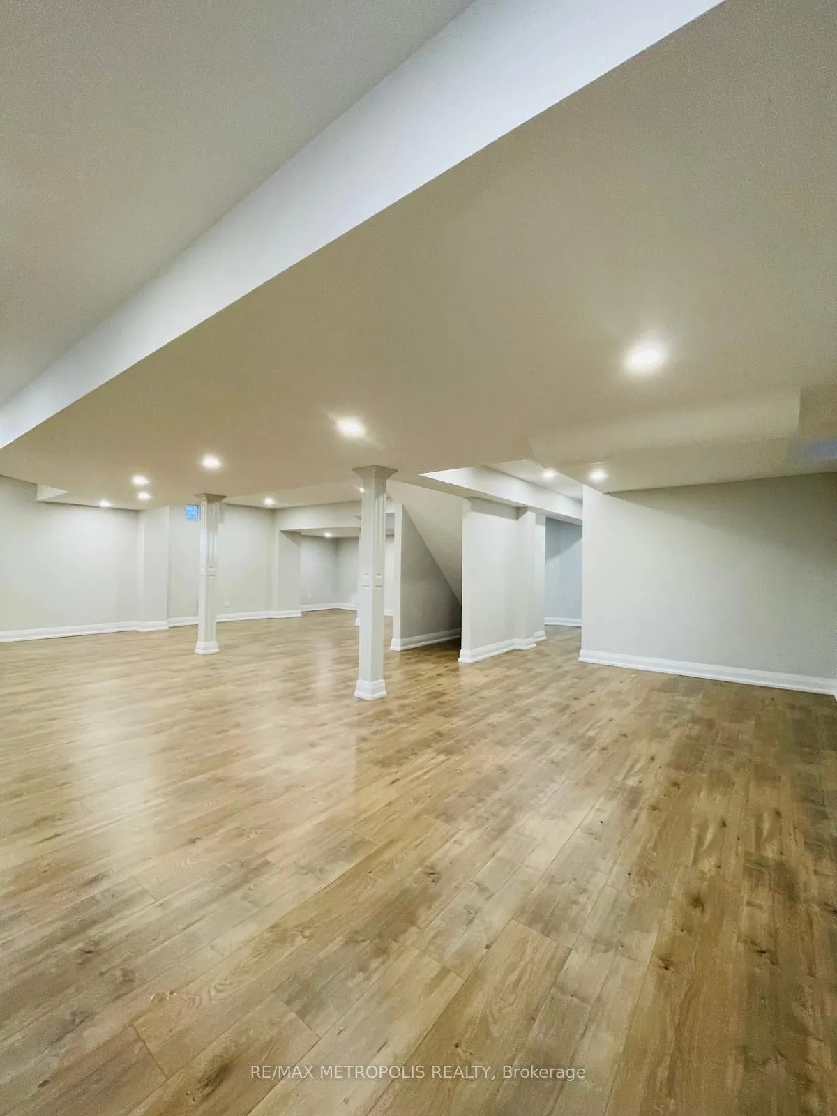 10 Barchard Street