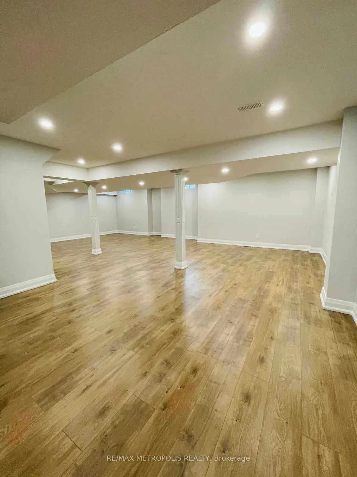 10 Barchard Street