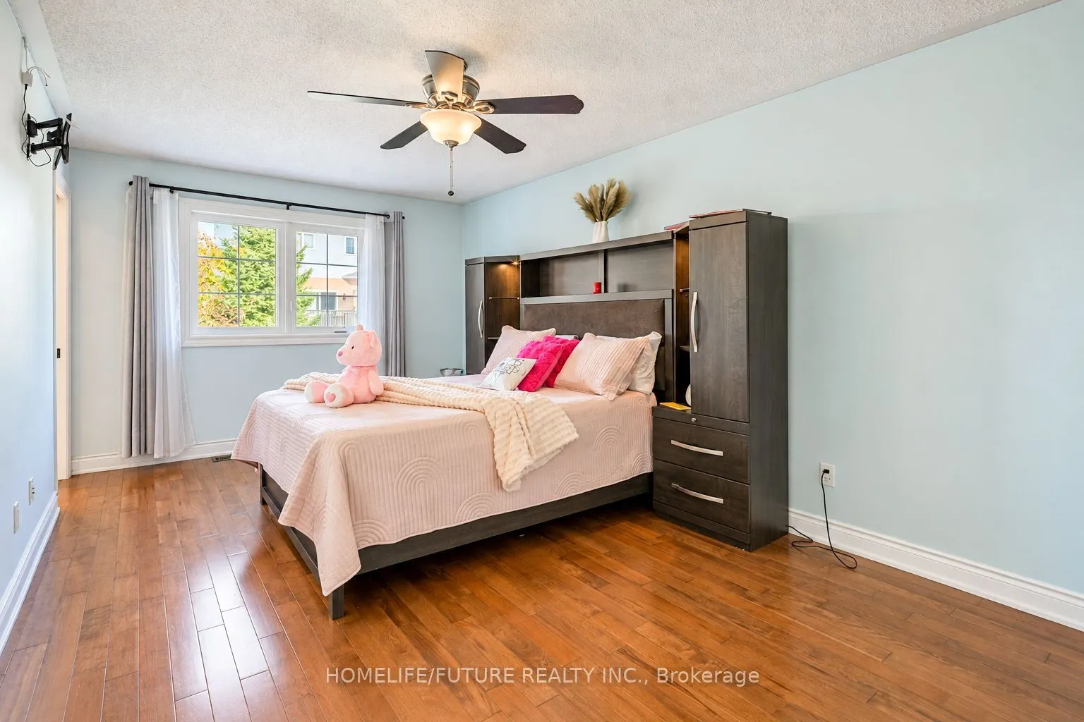 28 Montague Avenue