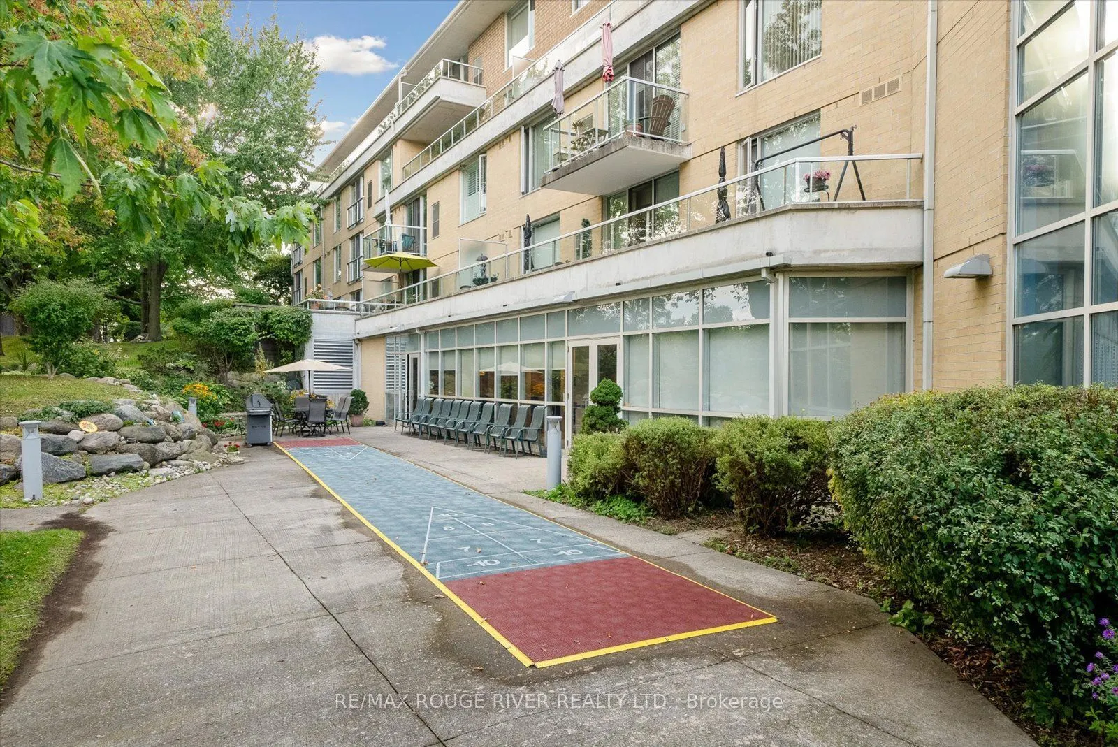 452 Scarborough Golf Club Road #405