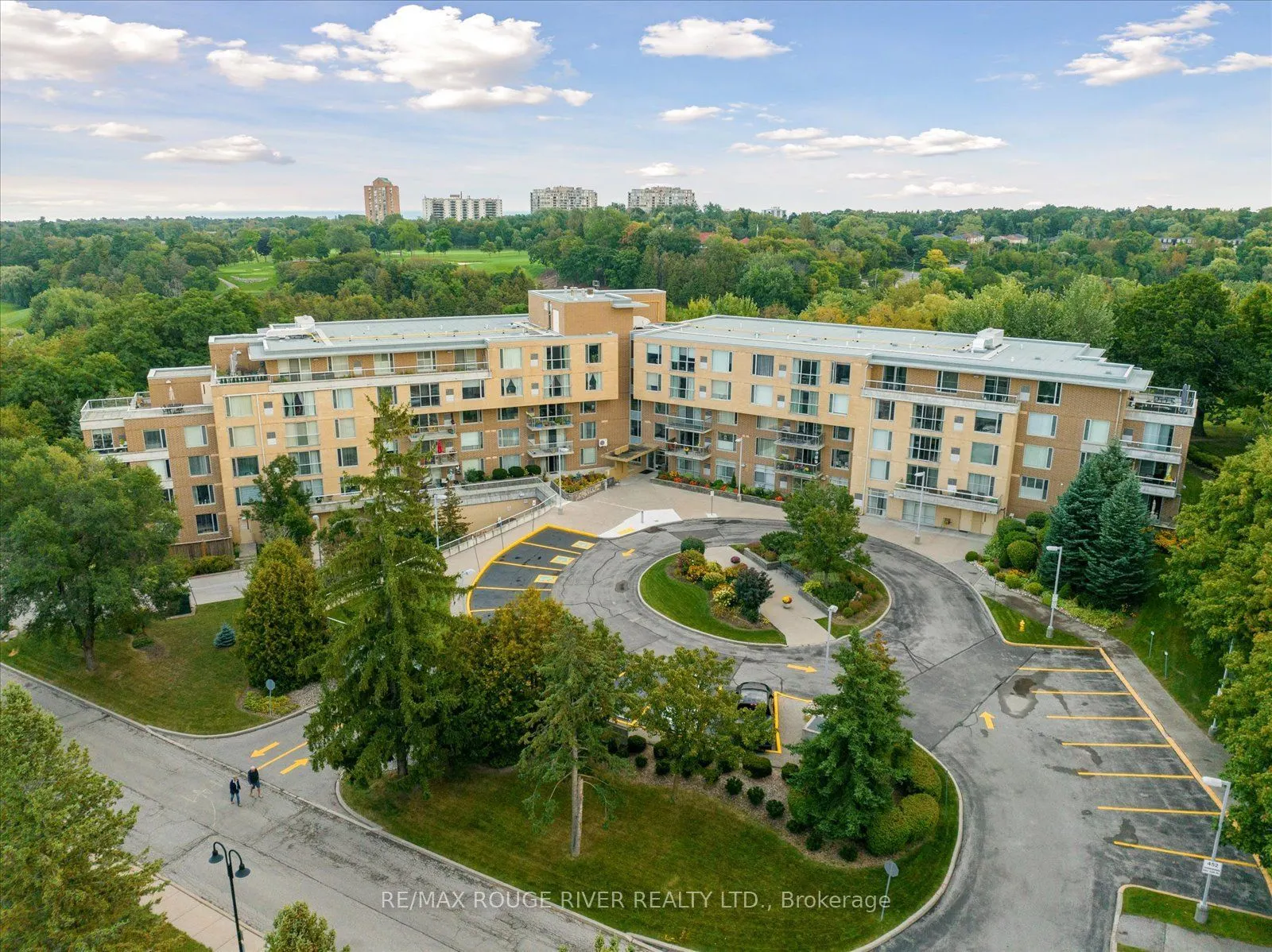 452 Scarborough Golf Club Road #405