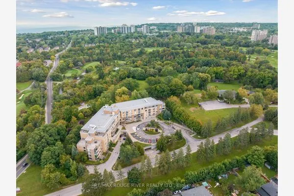 452 Scarborough Golf Club Road #405