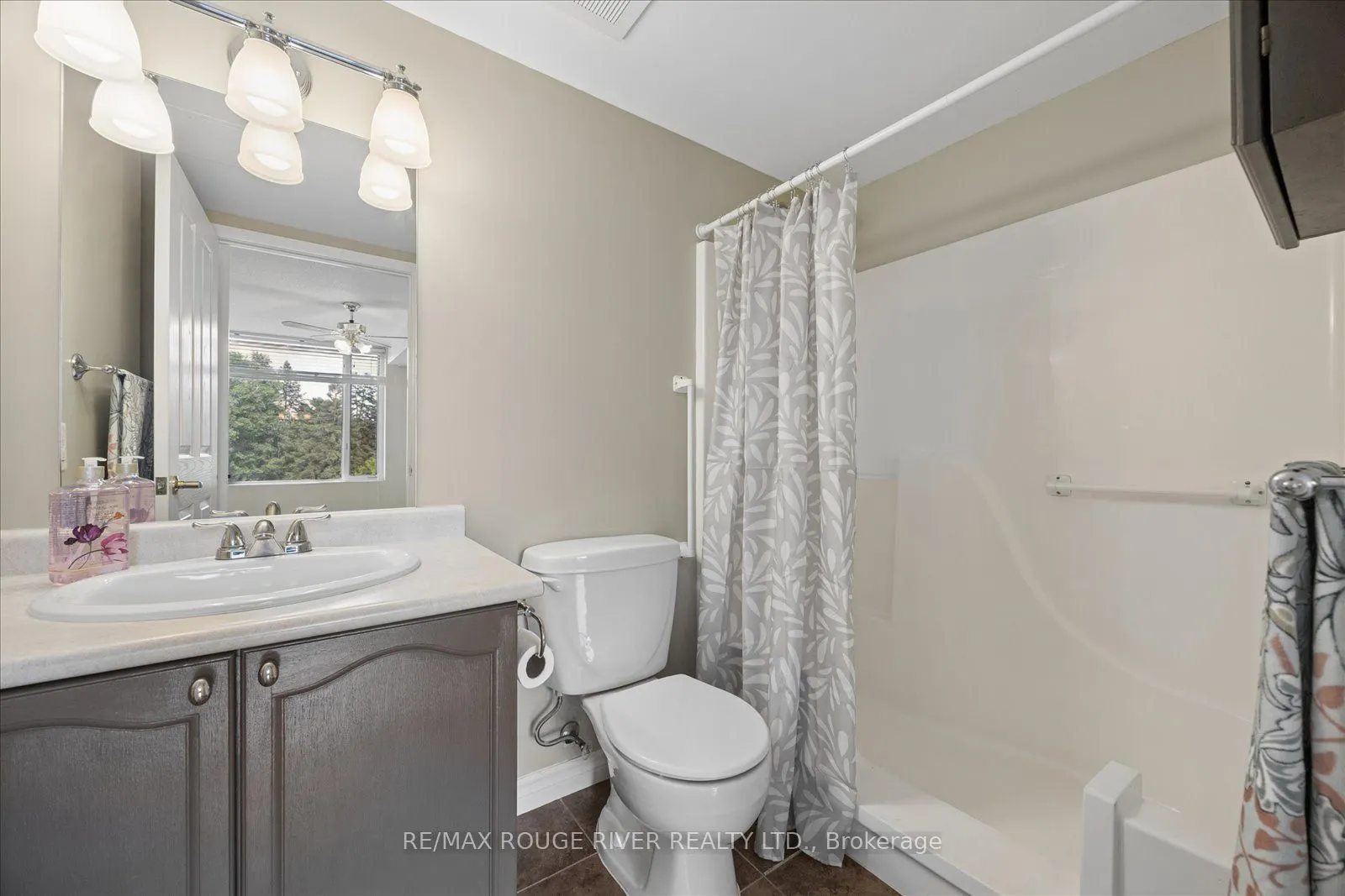 452 Scarborough Golf Club Road #405
