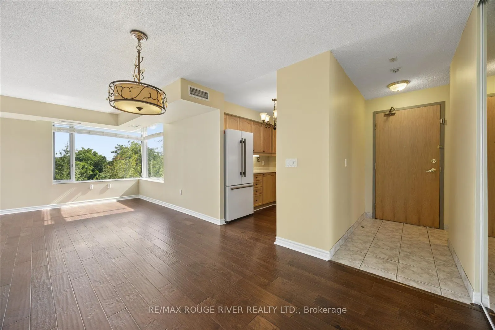 452 Scarborough Golf Club Road #405