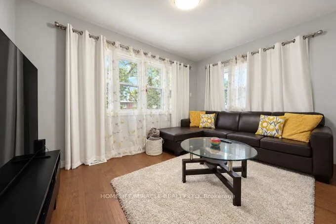 55 Park Road N