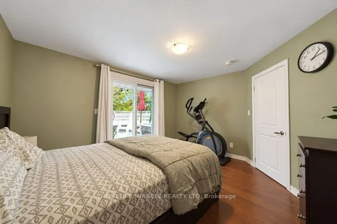 55 Park Road N