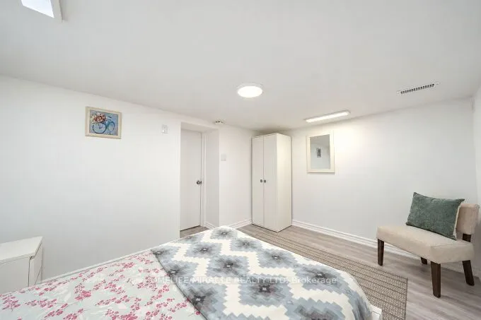 55 Park Road N