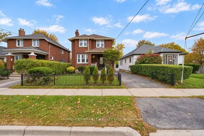 55 Park Road N