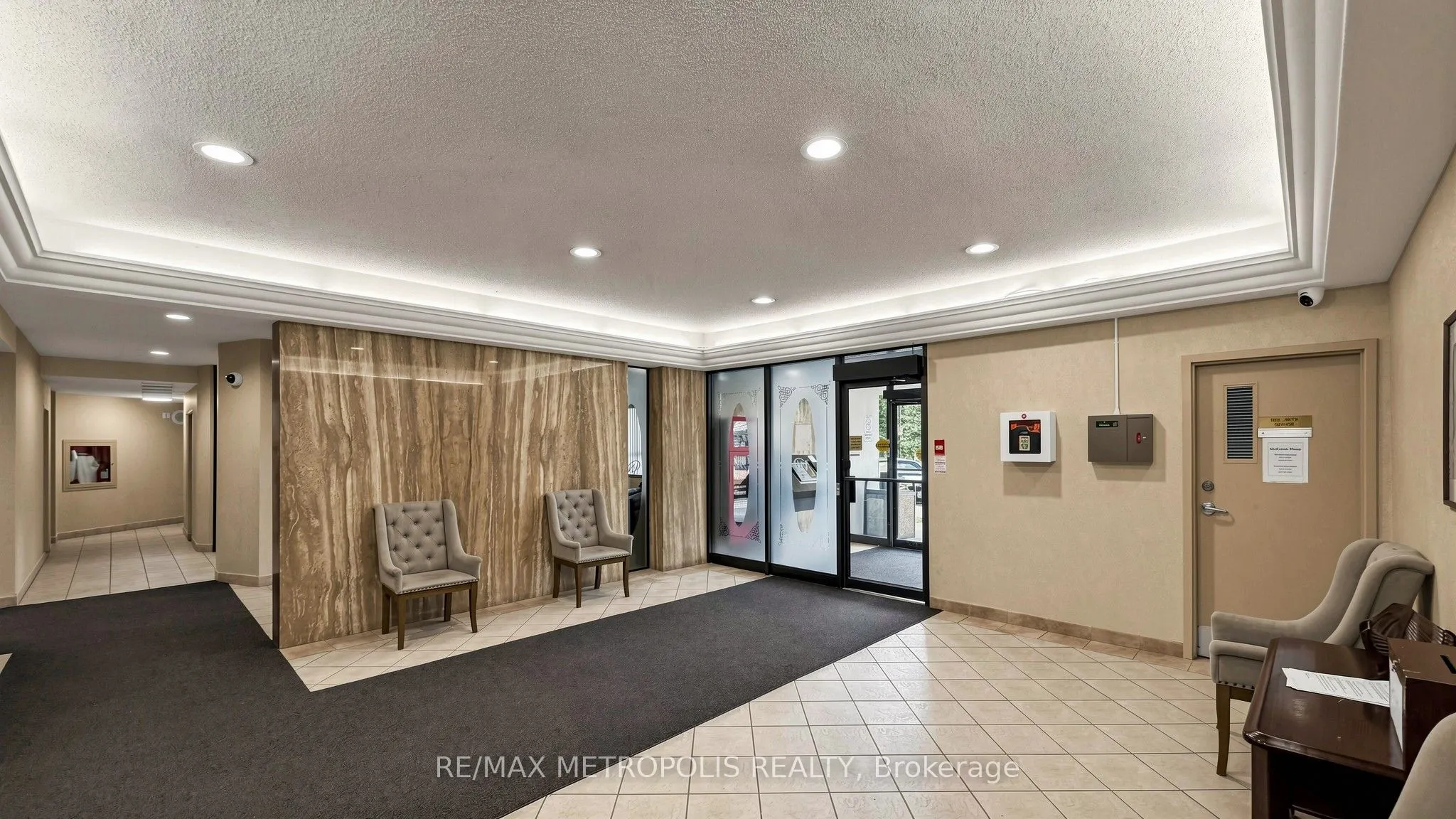 121 Trudelle Street #405