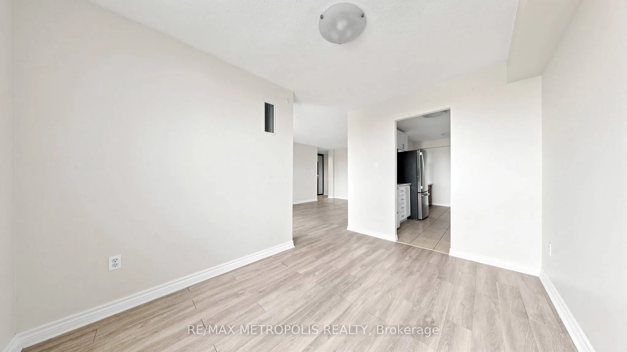 121 Trudelle Street #405
