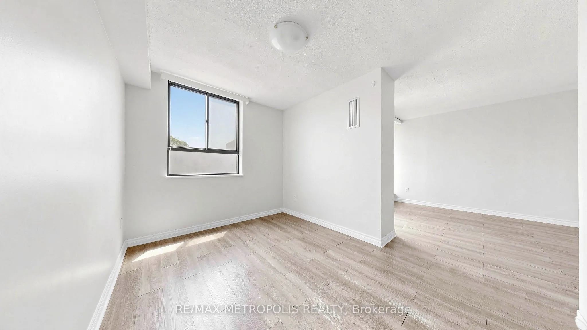 121 Trudelle Street #405