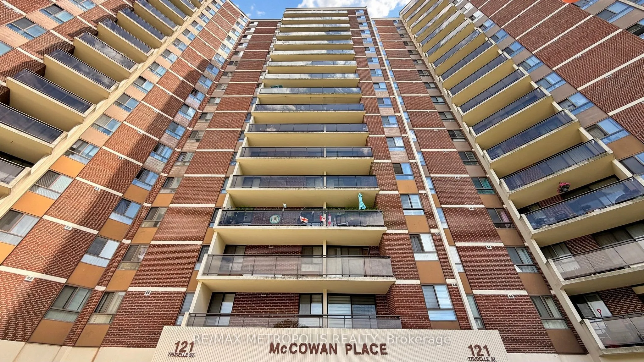 121 Trudelle Street #405