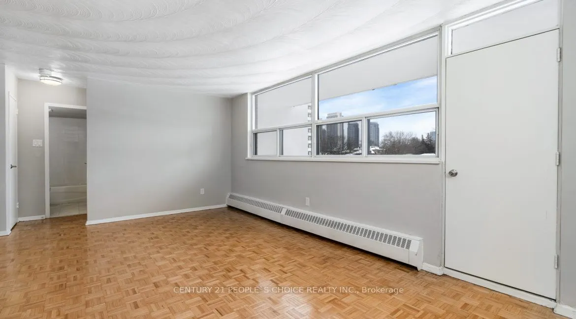3875 Sheppard Avenue E #405