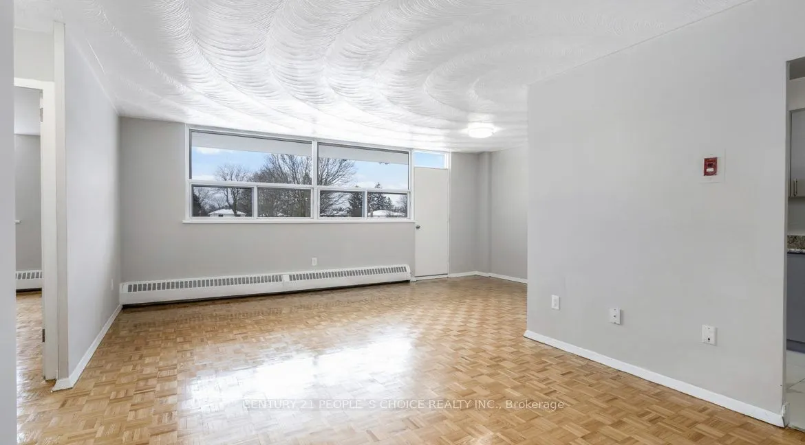 3875 Sheppard Avenue E #405