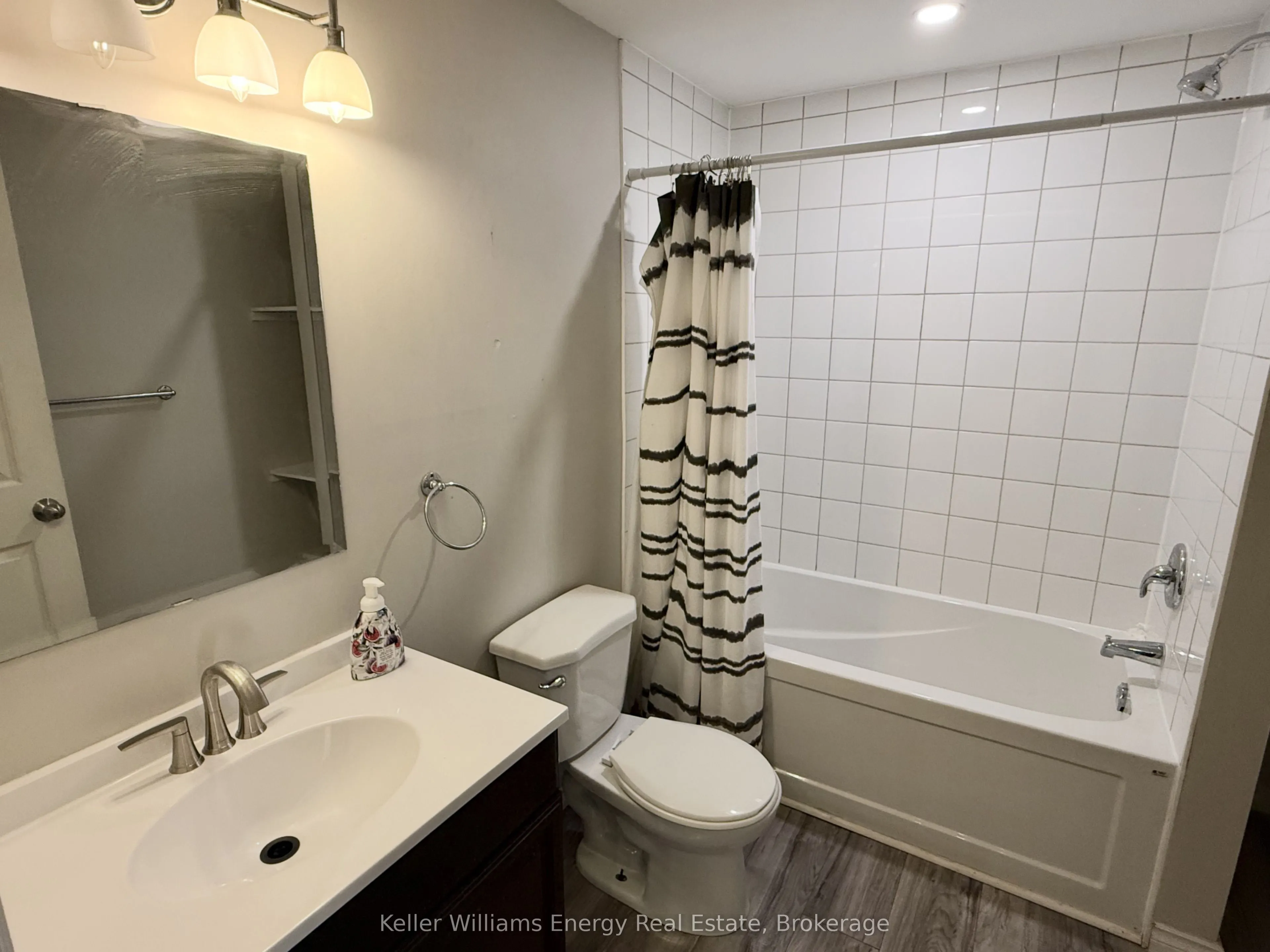273 Wilson Road S #Main