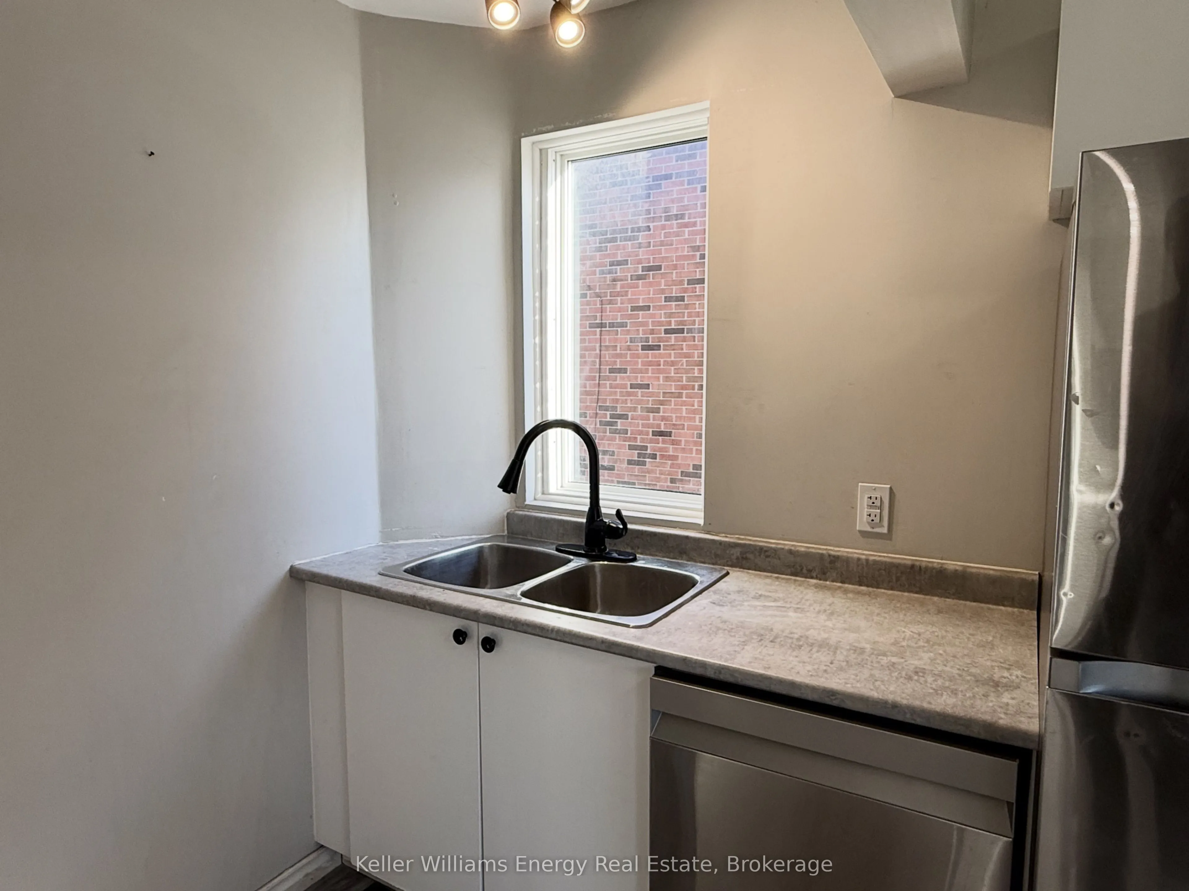 273 Wilson Road S #Main