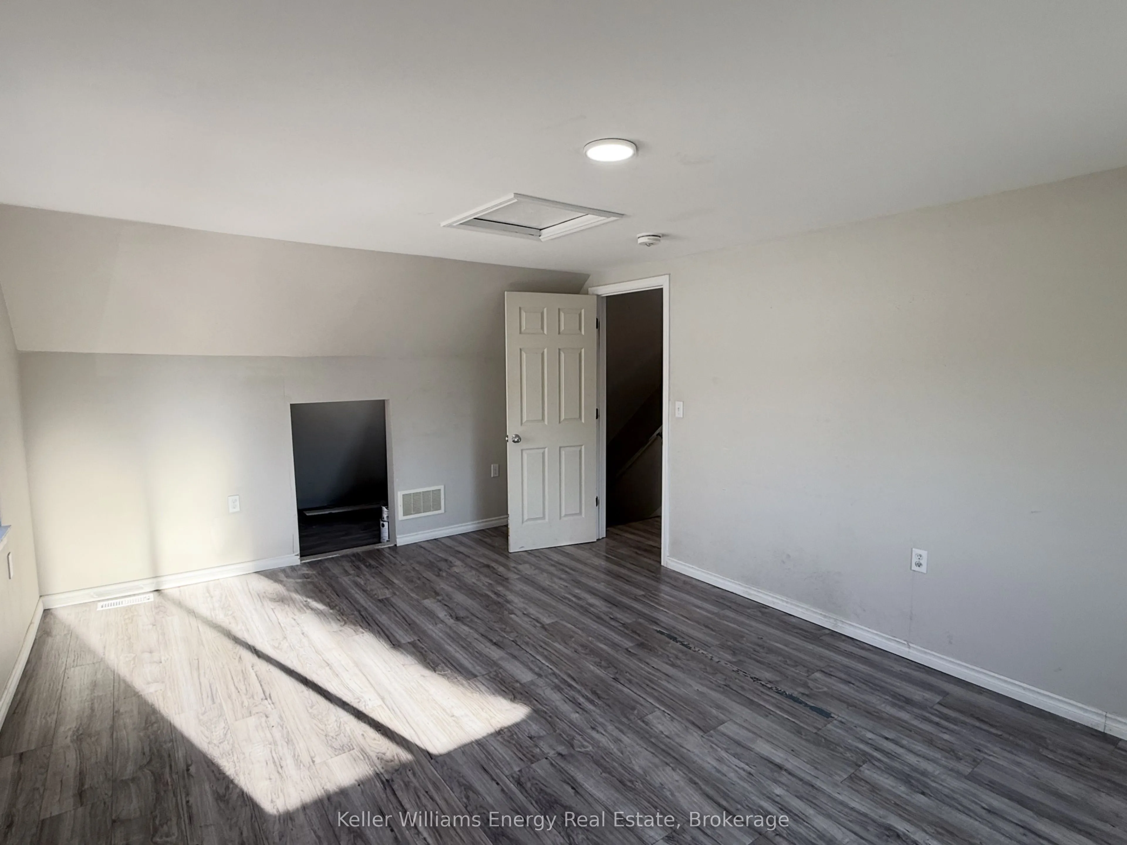 273 Wilson Road S #Main