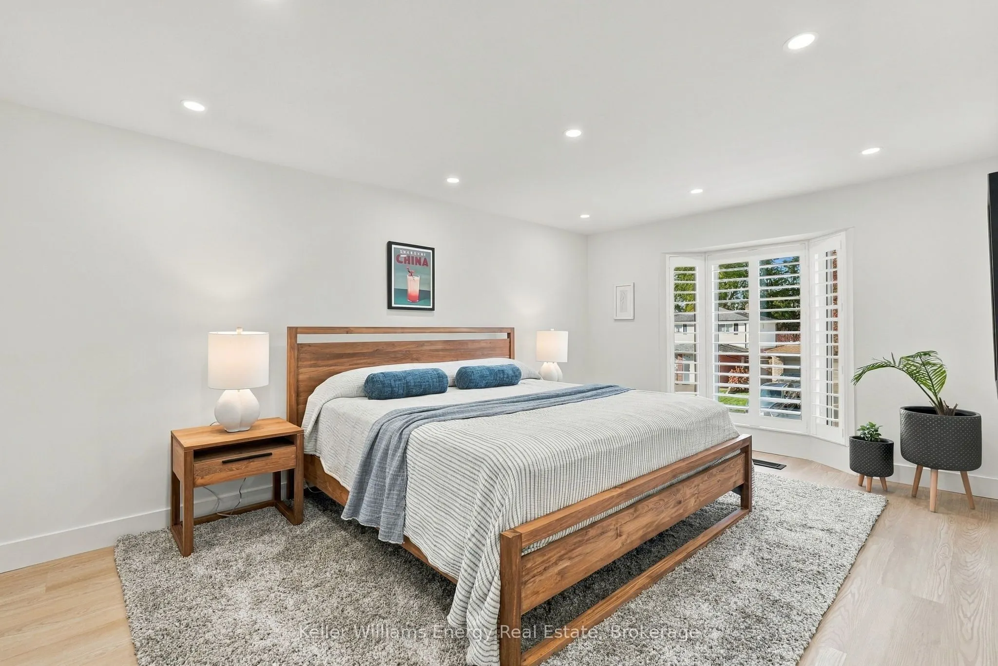 801 Greenbriar Drive